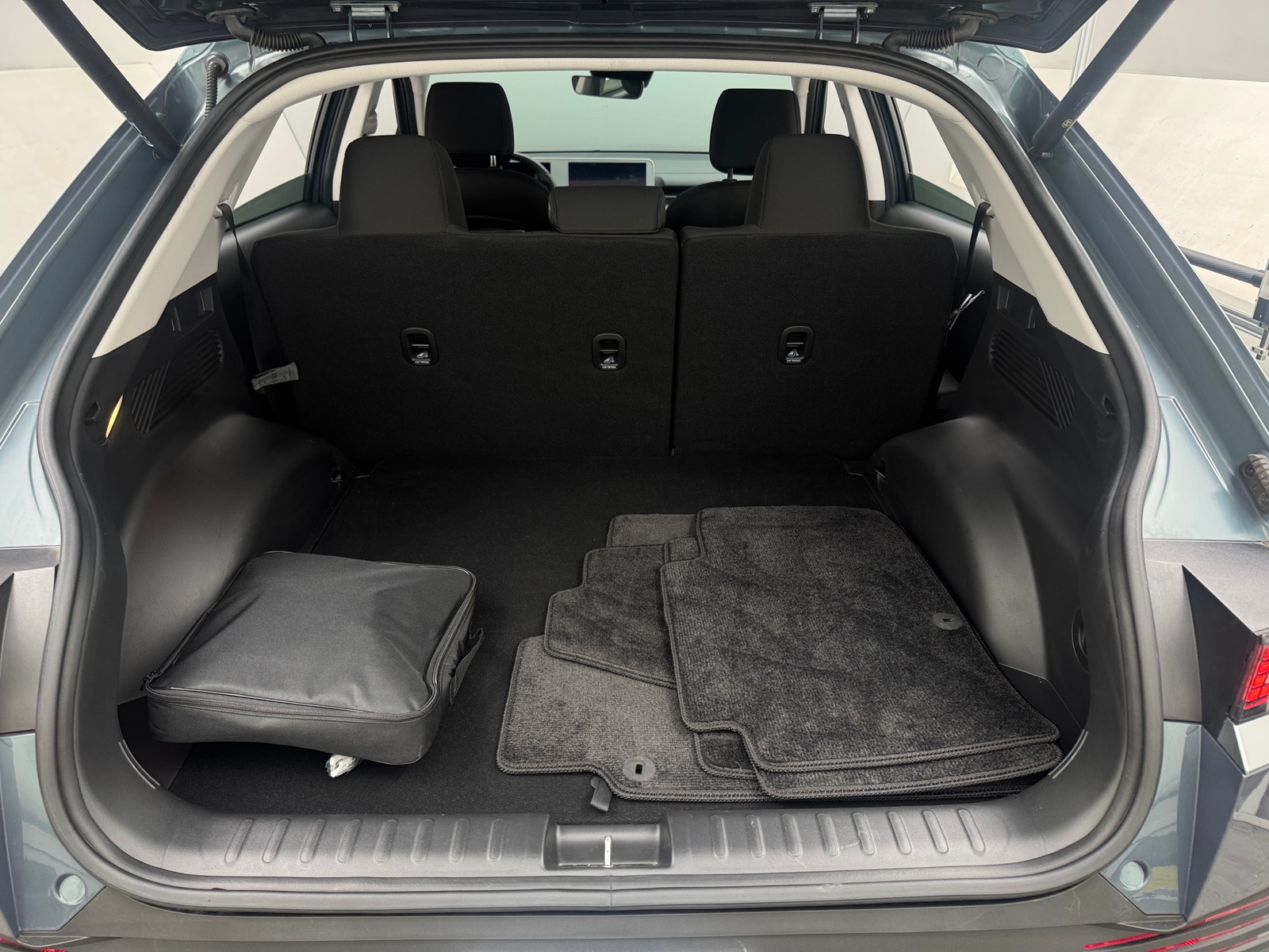 Thumbnail: 2024 Hyundai Ioniq 5 - 7