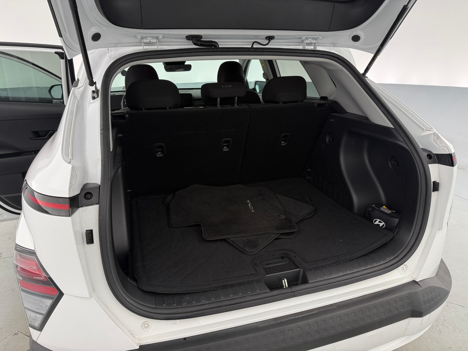 Thumbnail: 2024 Hyundai Kona - 7