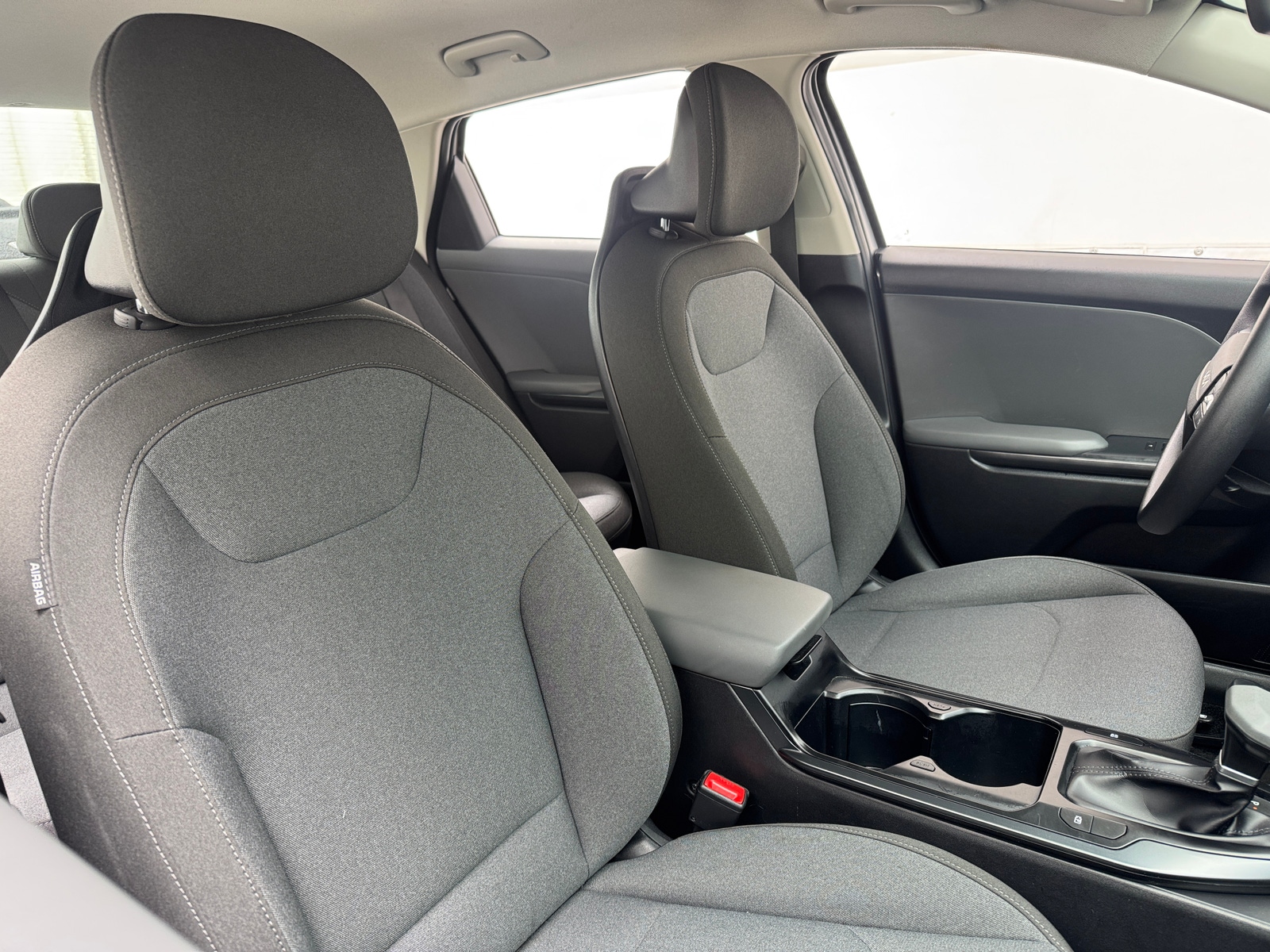 Thumbnail: 2025 Kia K4 - 2