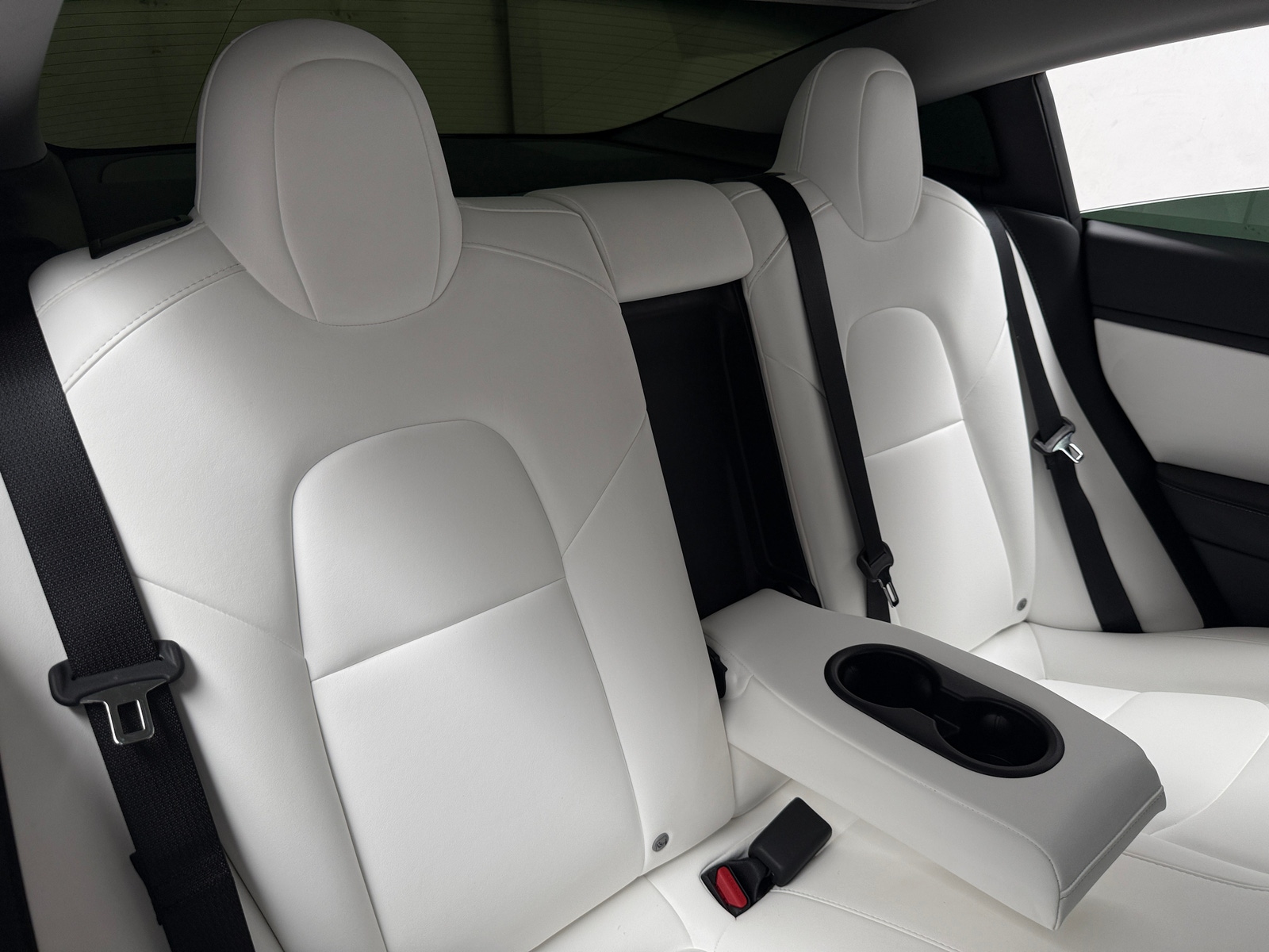 Thumbnail: 2021 Tesla Model 3 - 5