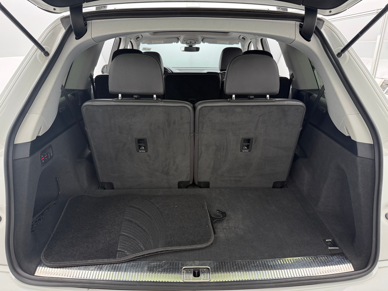 Thumbnail: 2018 Audi Q7 - 6