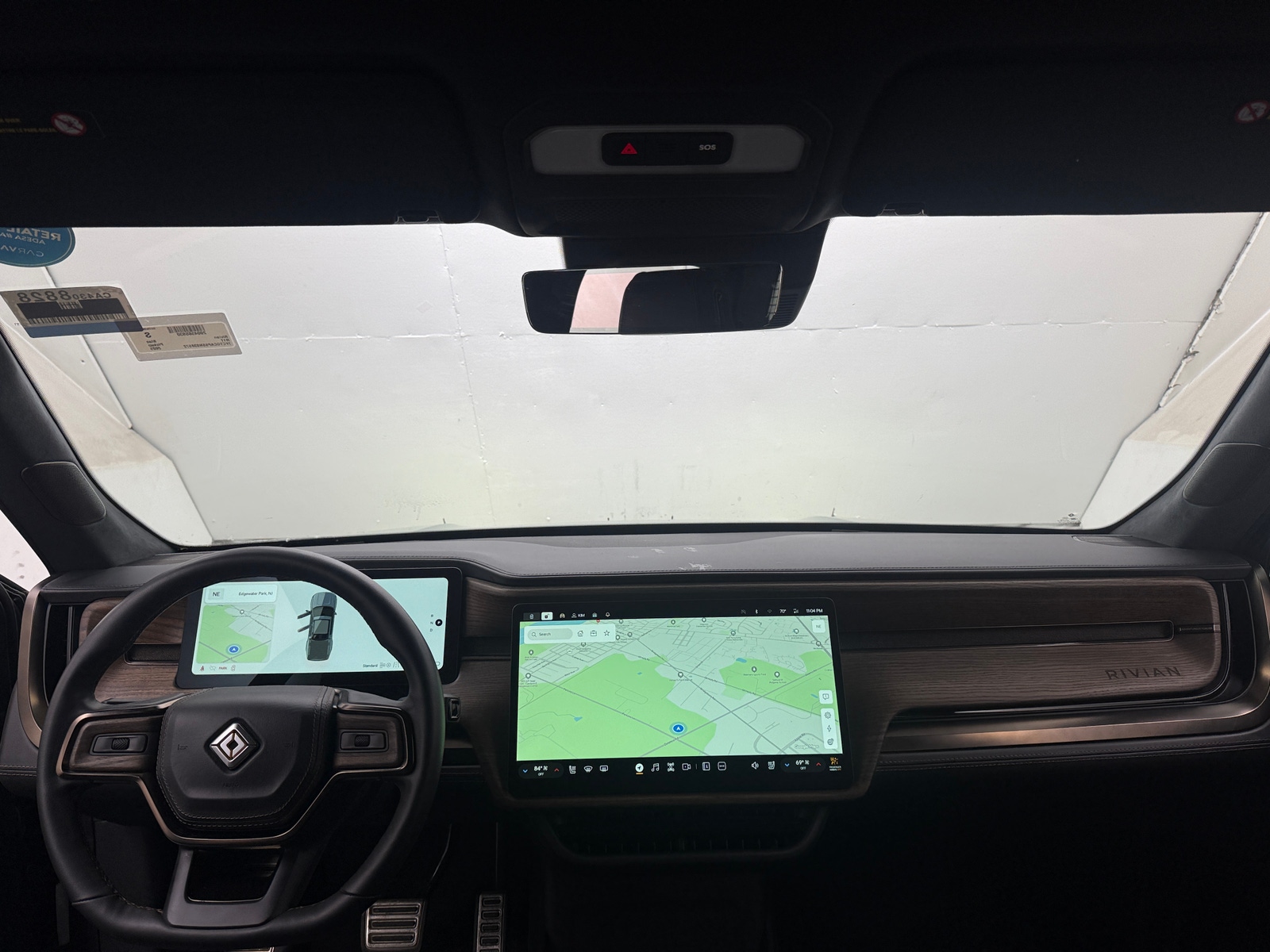 Thumbnail: 2025 Rivian R1T - 2