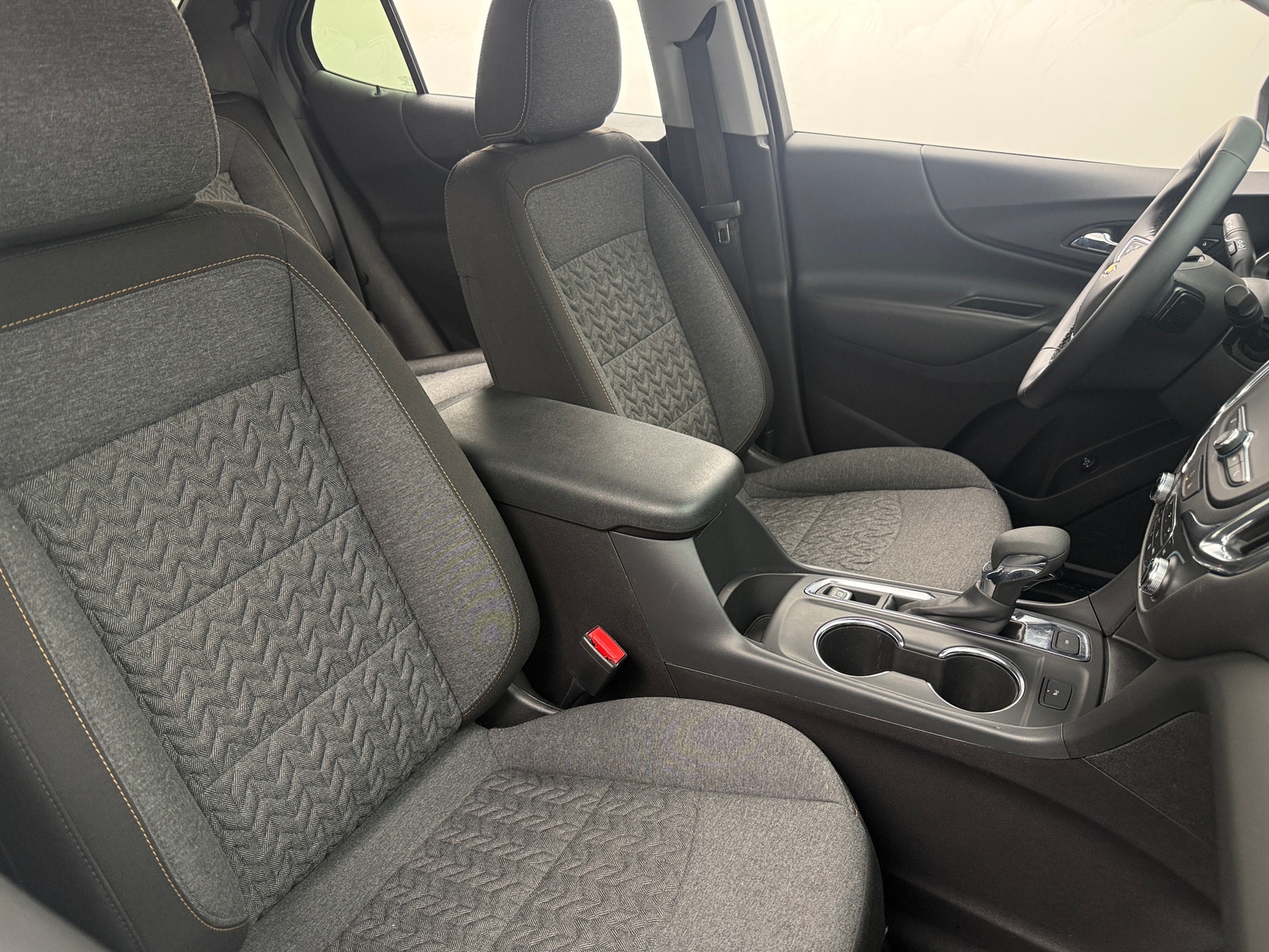 Thumbnail: 2024 Chevrolet Equinox - 2