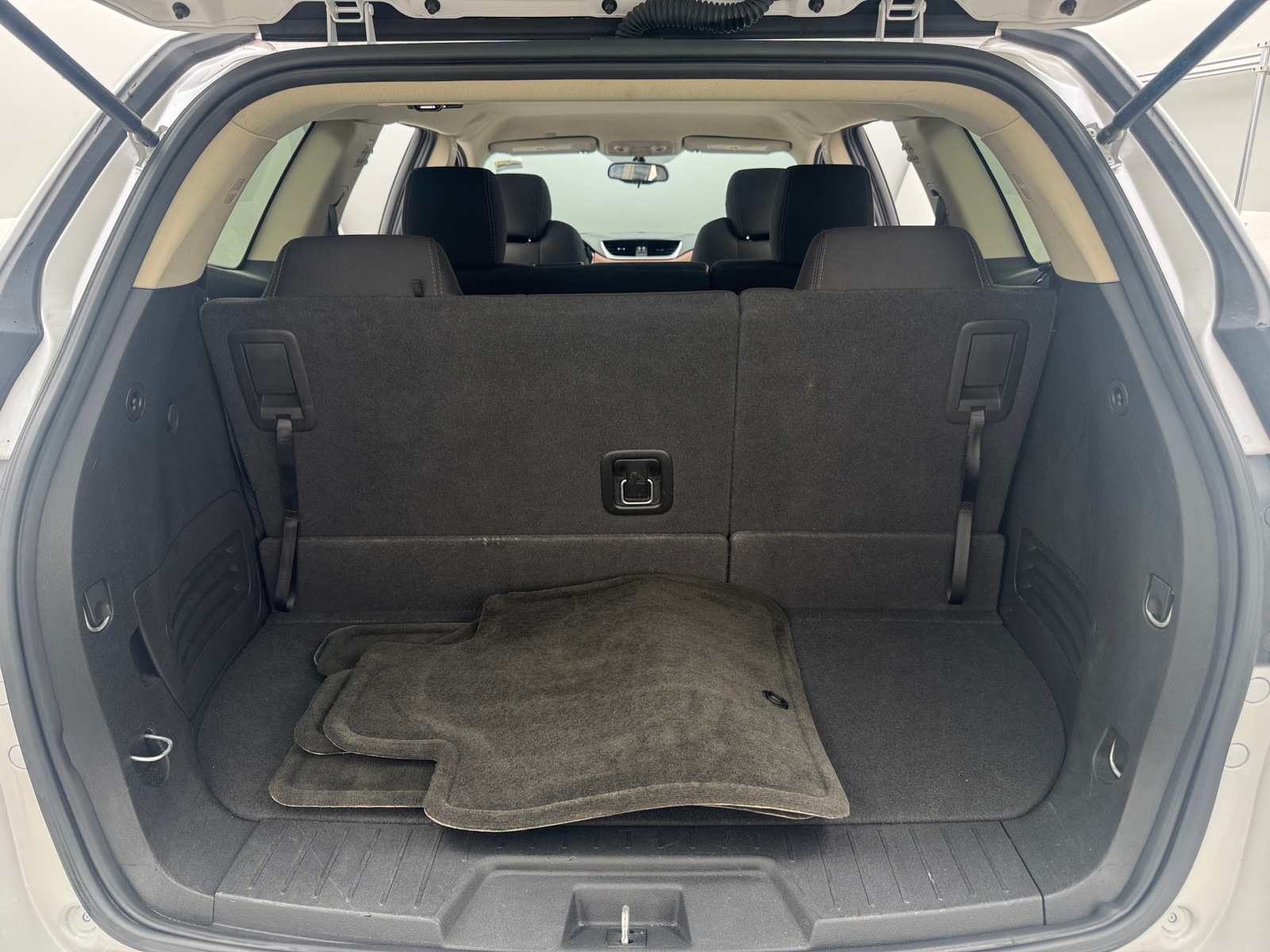 Thumbnail: 2017 Chevrolet Traverse - 7