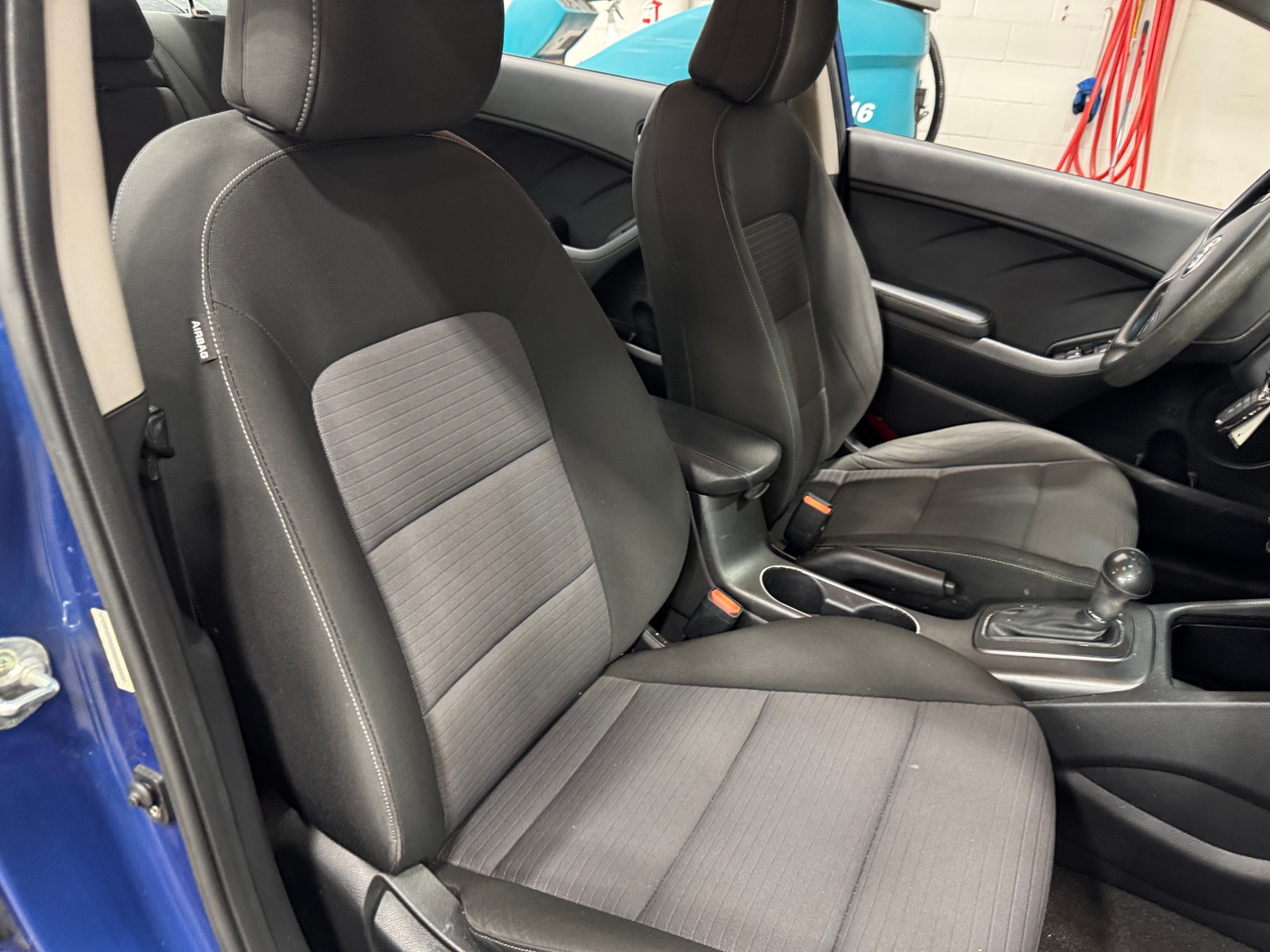 Thumbnail: 2015 Kia Forte - 2
