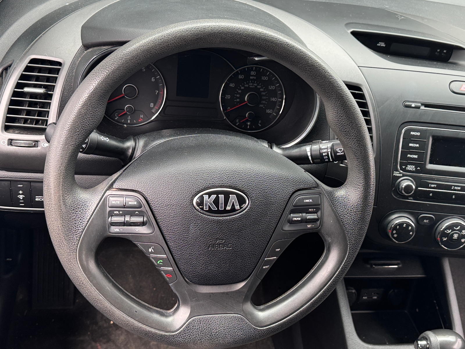Thumbnail: 2015 Kia Forte - 5