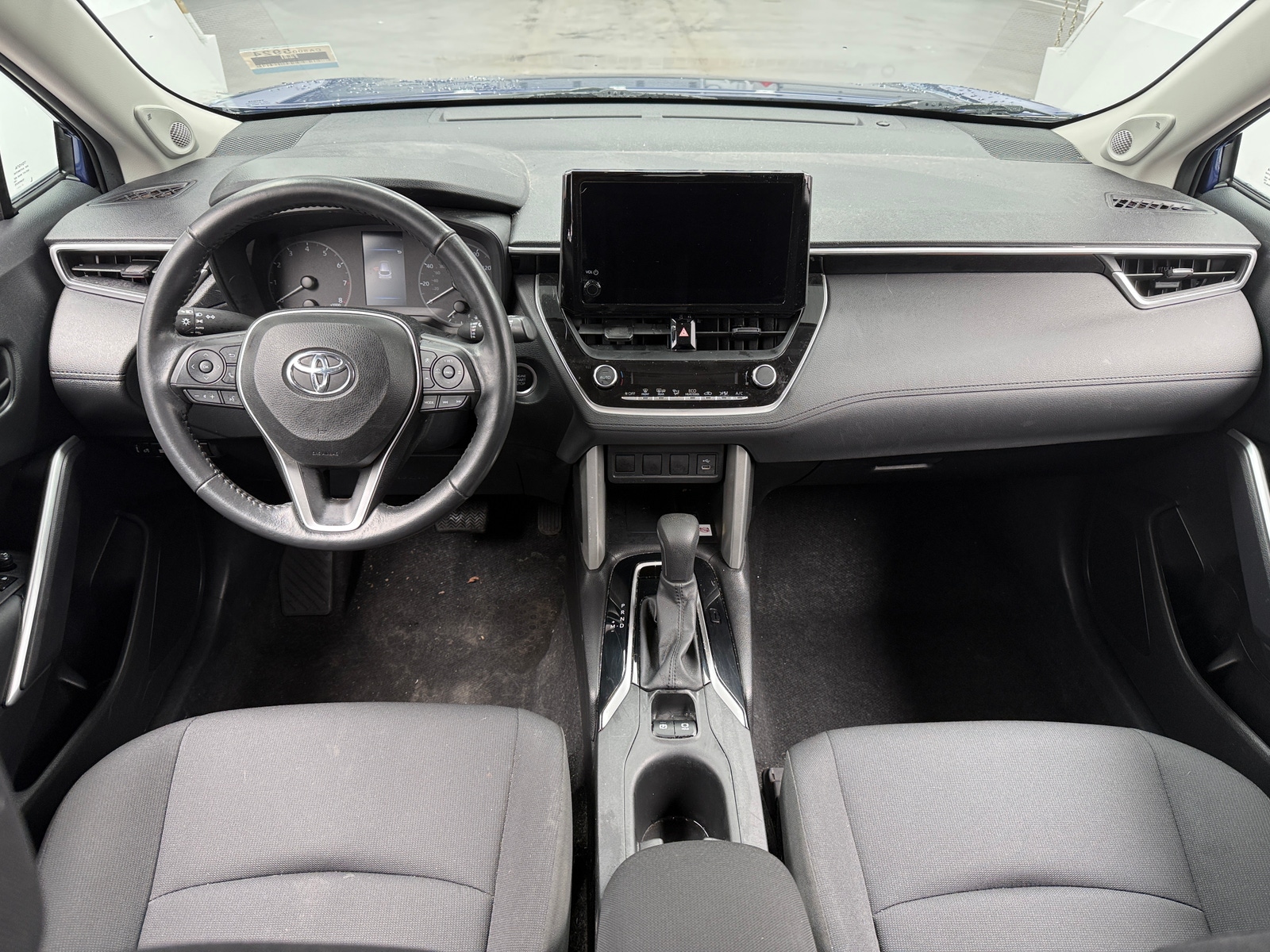 Thumbnail: 2023 Toyota Corolla Cross - 3