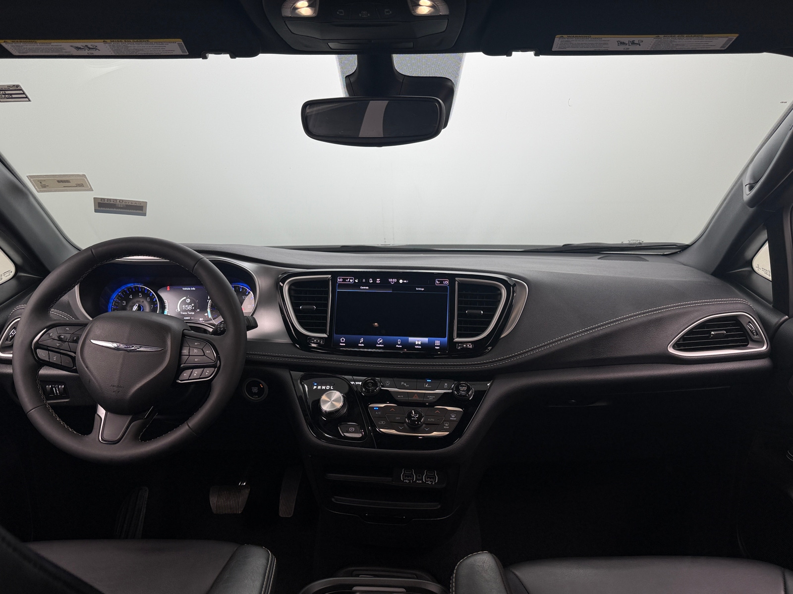 Thumbnail: 2023 Chrysler Pacifica - 2