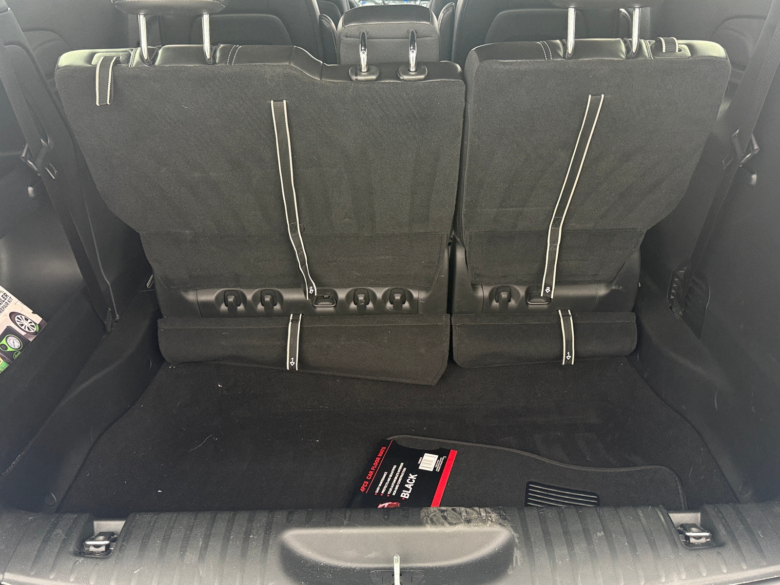 Thumbnail: 2023 Chrysler Pacifica - 6