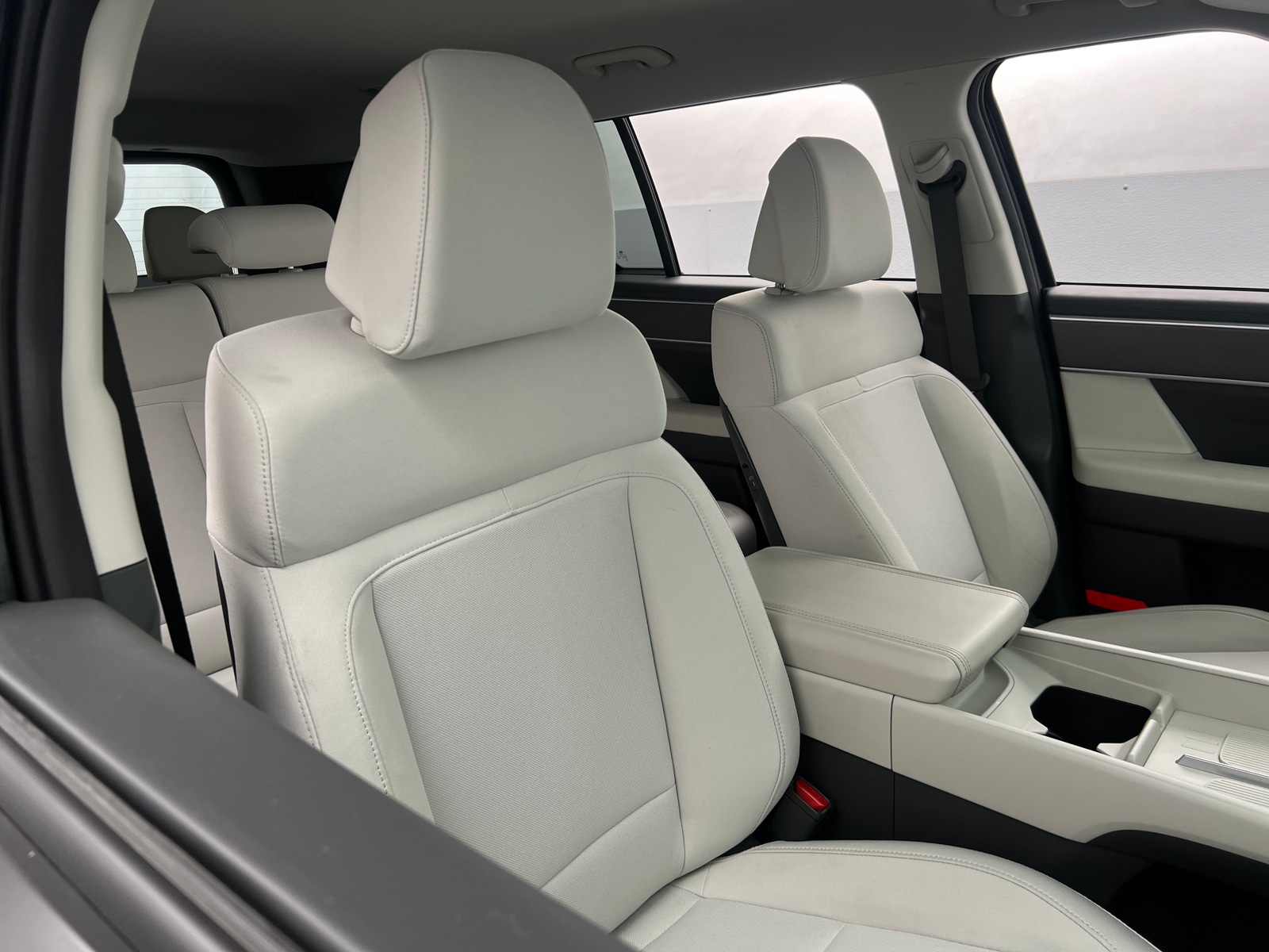 Thumbnail: 2025 Hyundai Santa Fe - 2