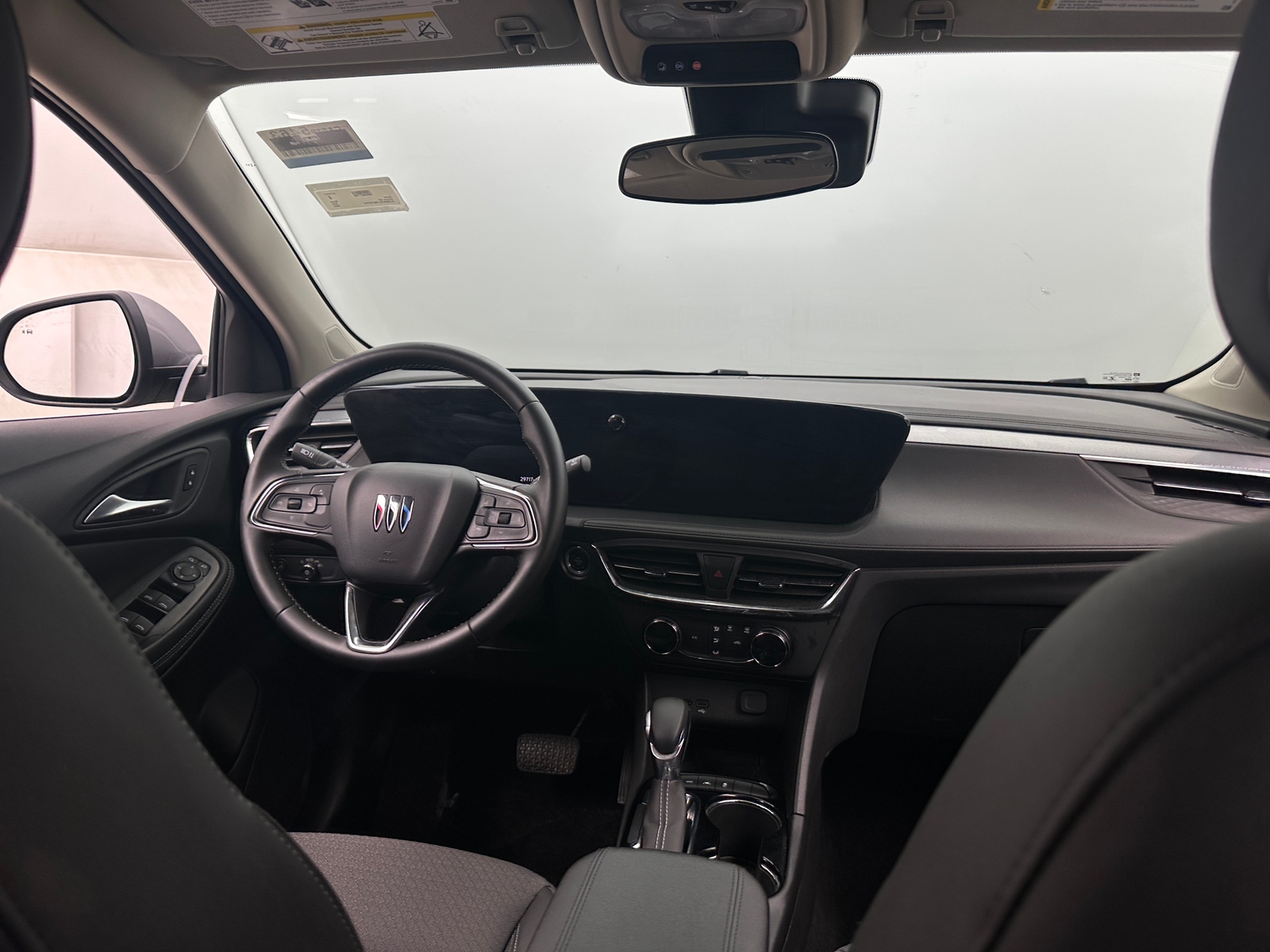 Thumbnail: 2025 Buick Encore GX - 3