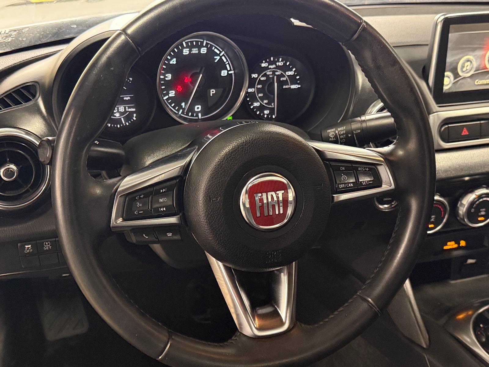 Thumbnail: 2019 Fiat 124 Spider - 5