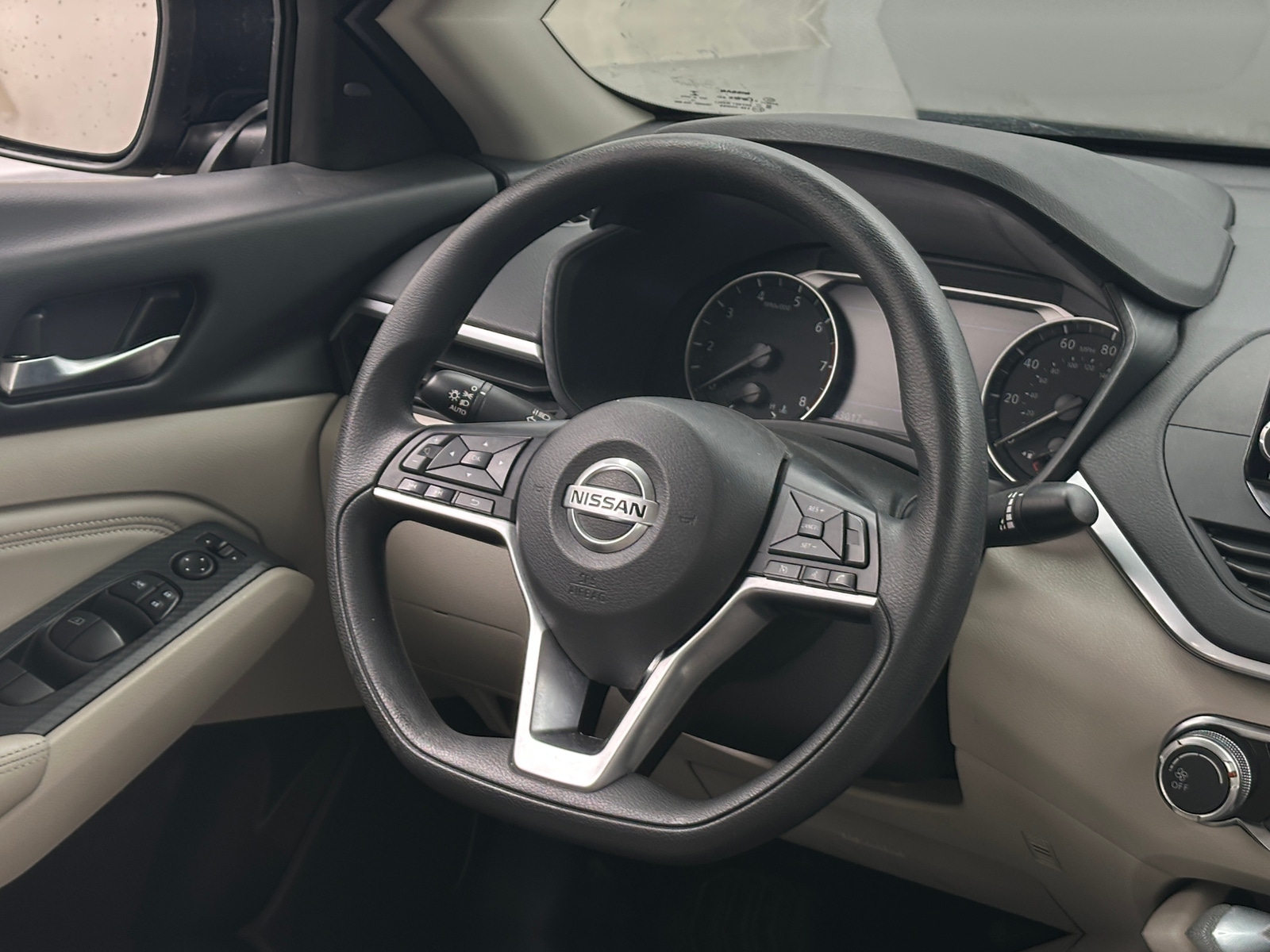 Thumbnail: 2020 Nissan Altima - 5