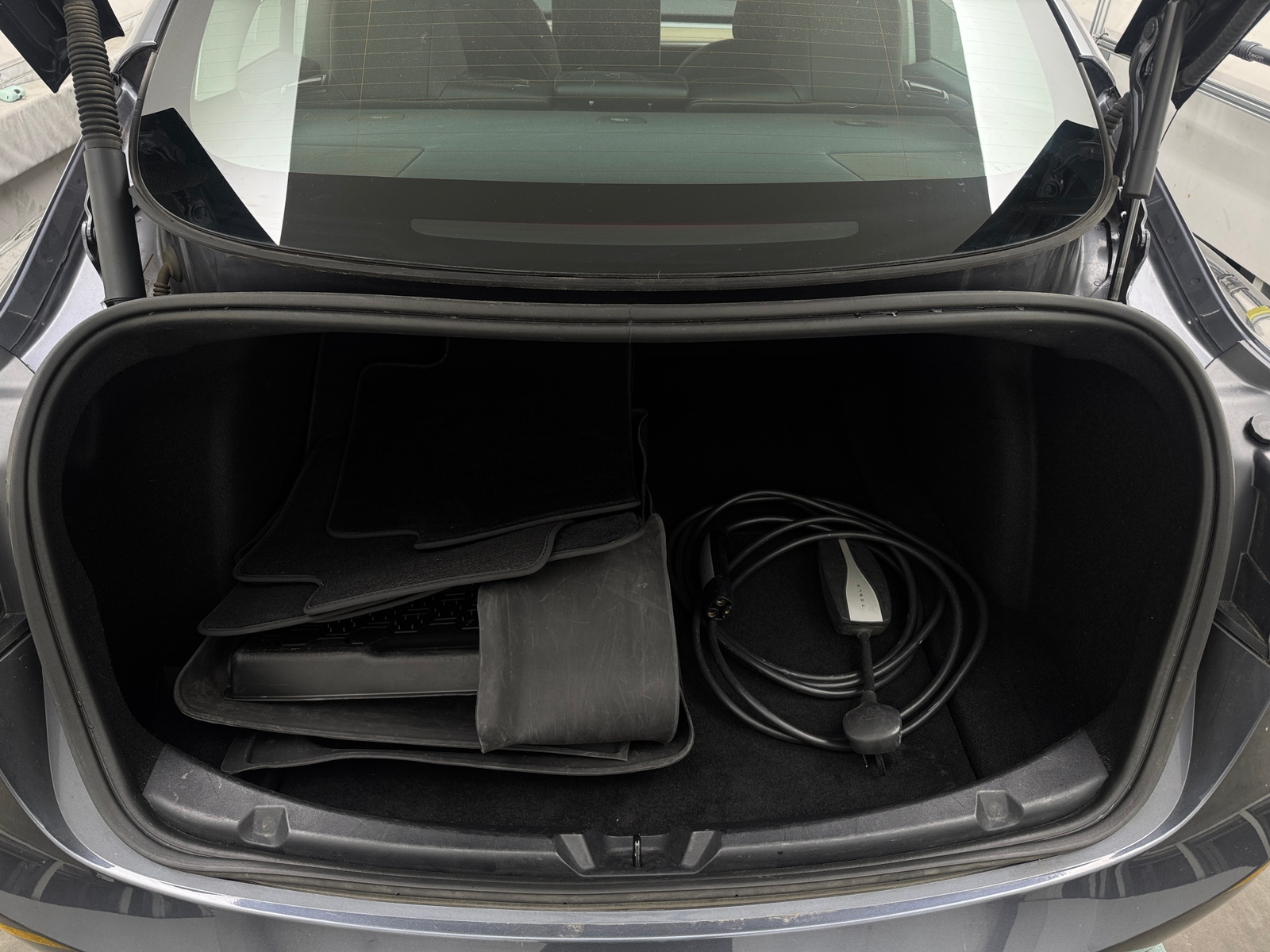 Thumbnail: 2022 Tesla Model 3 - 6