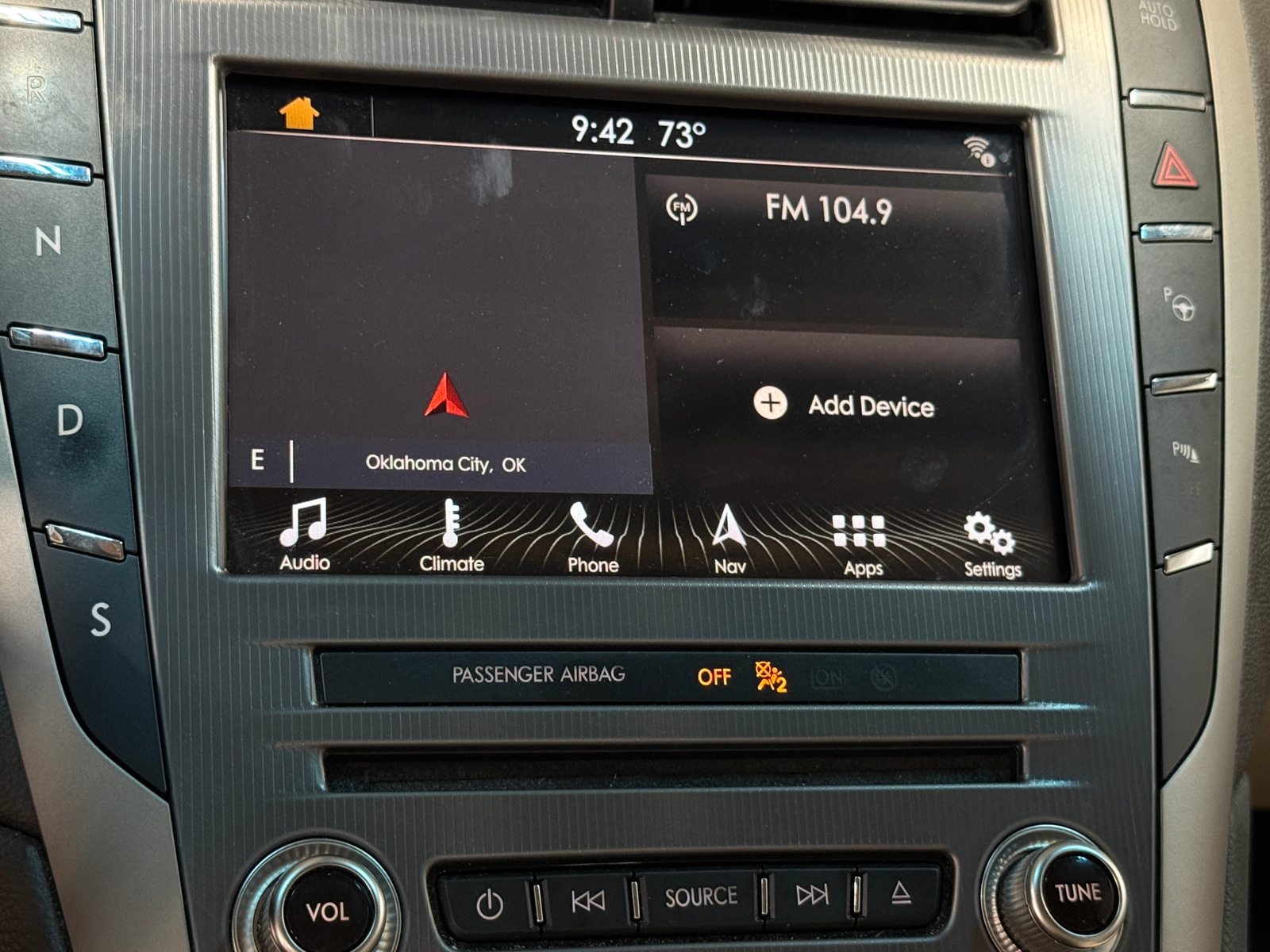 Thumbnail: 2017 Lincoln MKZ - 3