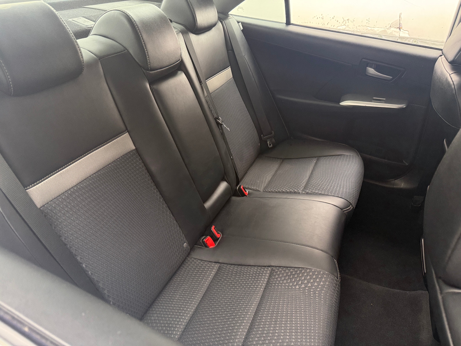 Thumbnail: 2012 Toyota Camry - 6