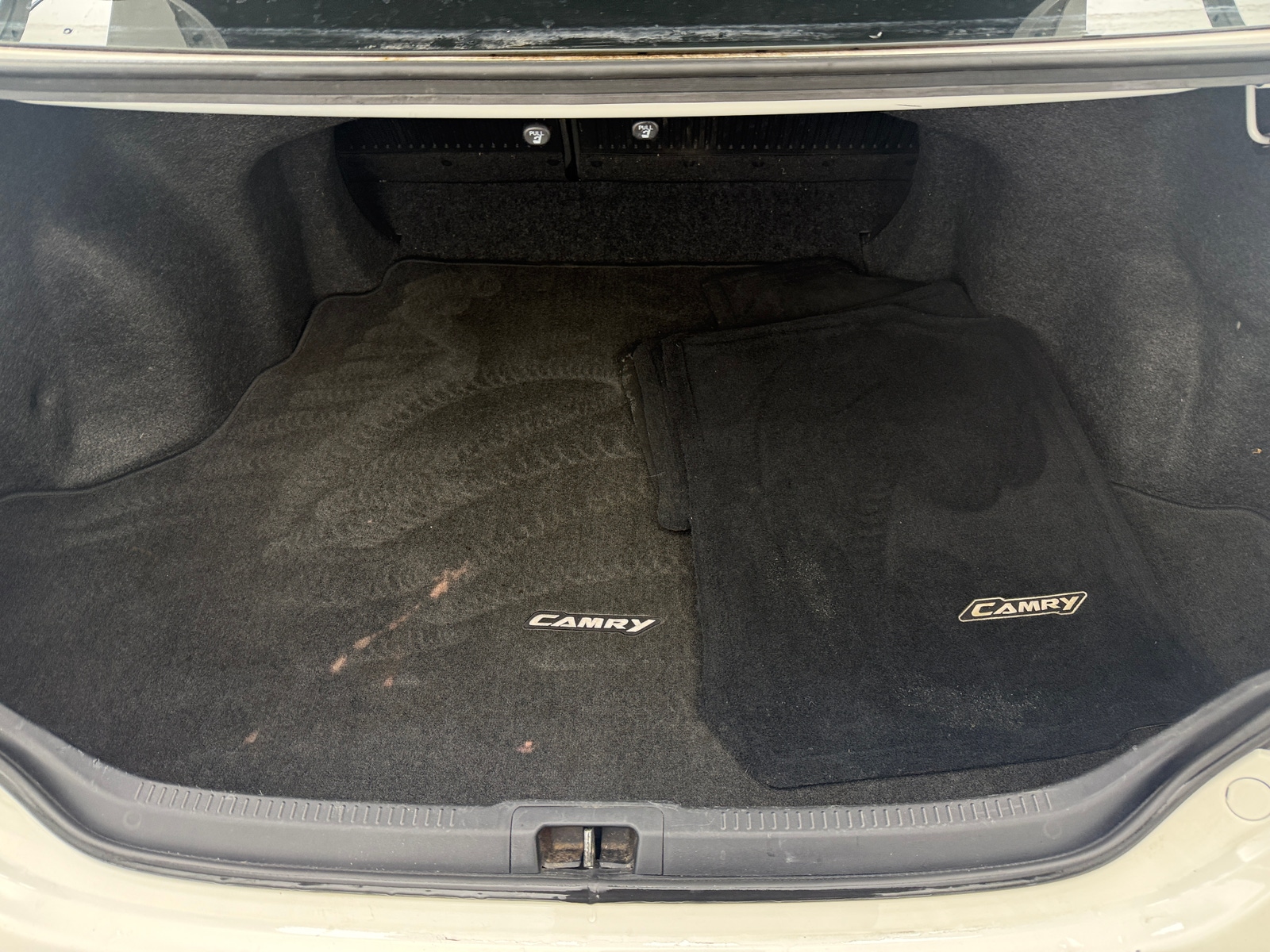 Thumbnail: 2012 Toyota Camry - 7