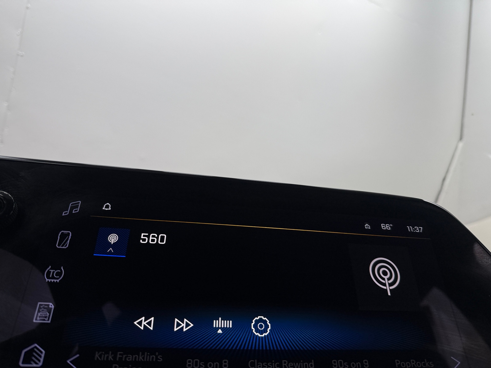 Thumbnail: 2025 Chevrolet Trax - 4