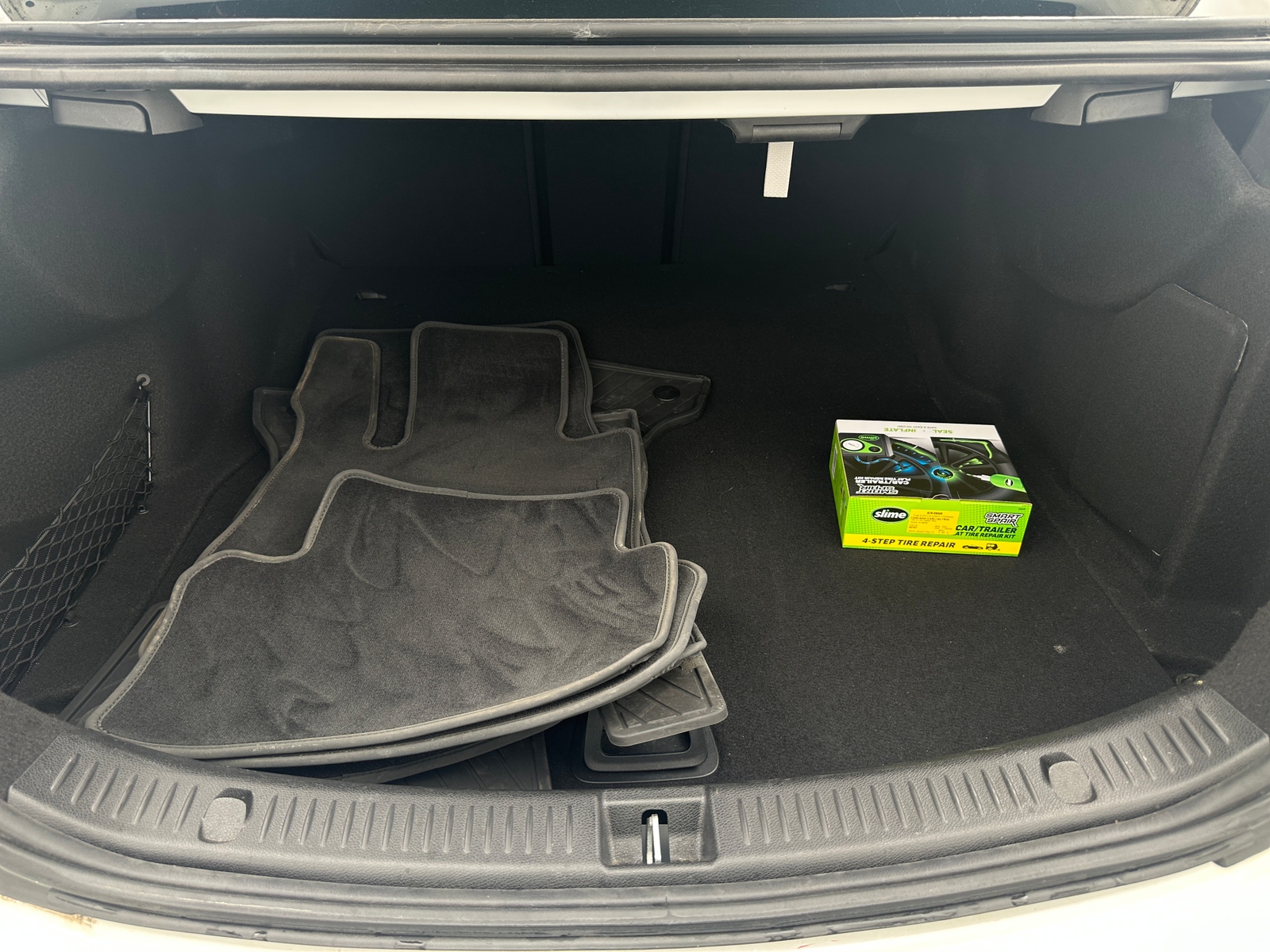 Thumbnail: 2020 Mercedes-Benz E-Class - 6