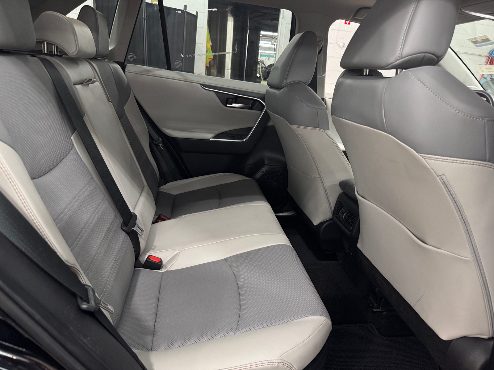 Thumbnail: 2023 Toyota RAV4 - 5