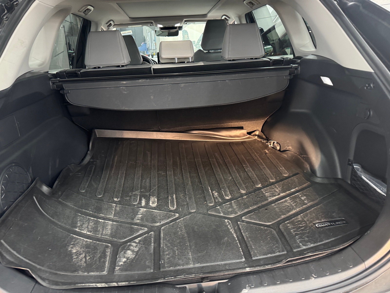 Thumbnail: 2023 Toyota RAV4 - 6