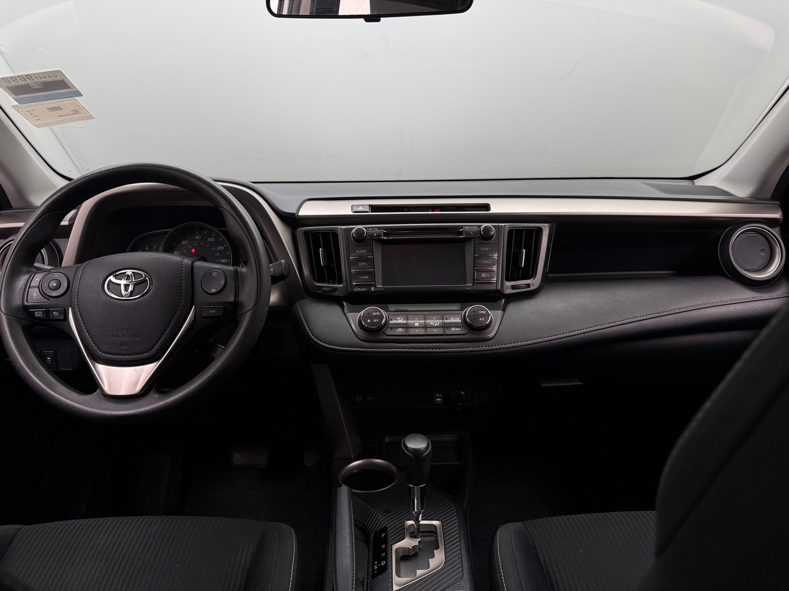 Thumbnail: 2015 Toyota RAV4 - 3