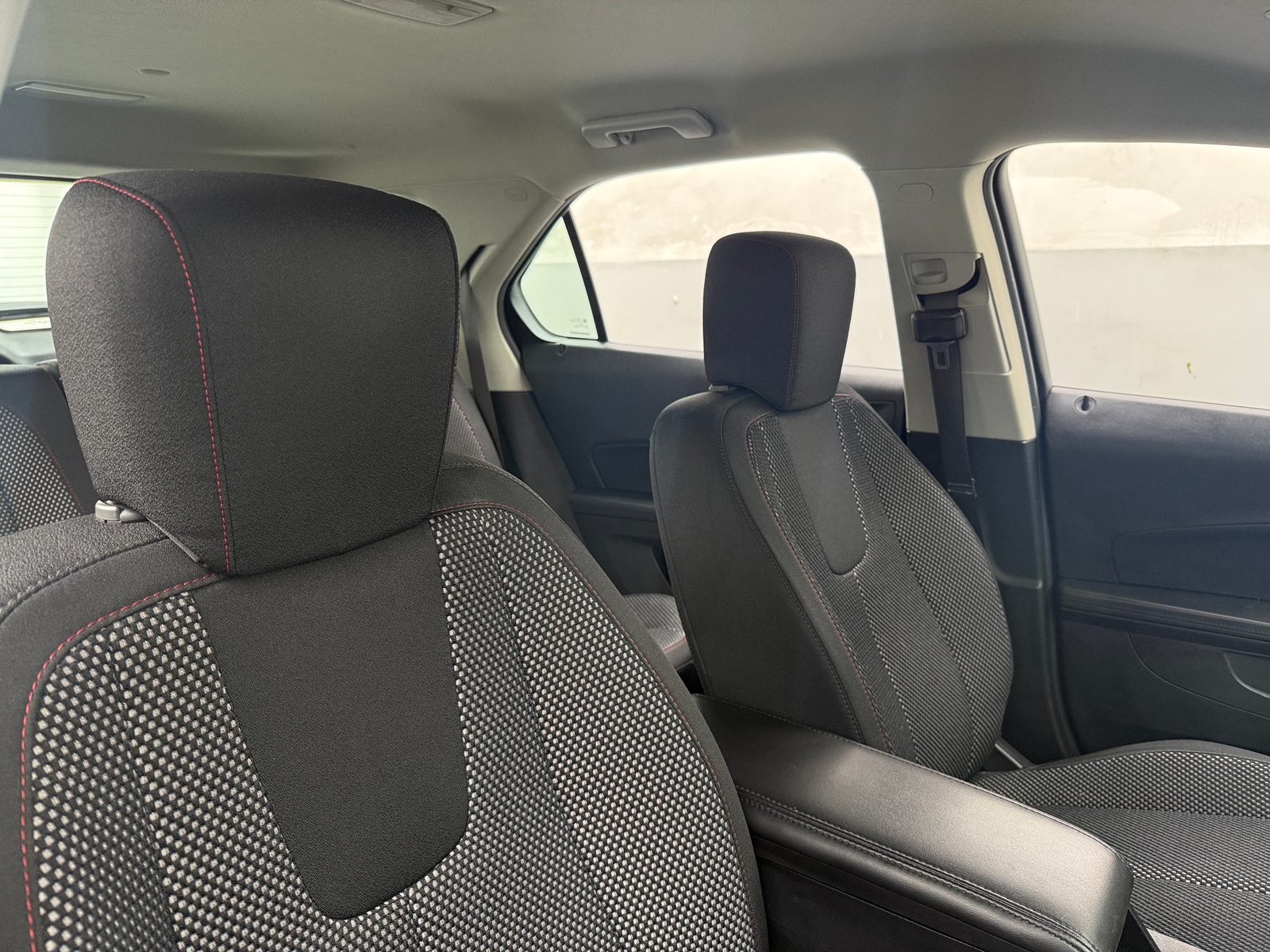 Thumbnail: 2017 Chevrolet Equinox - 2