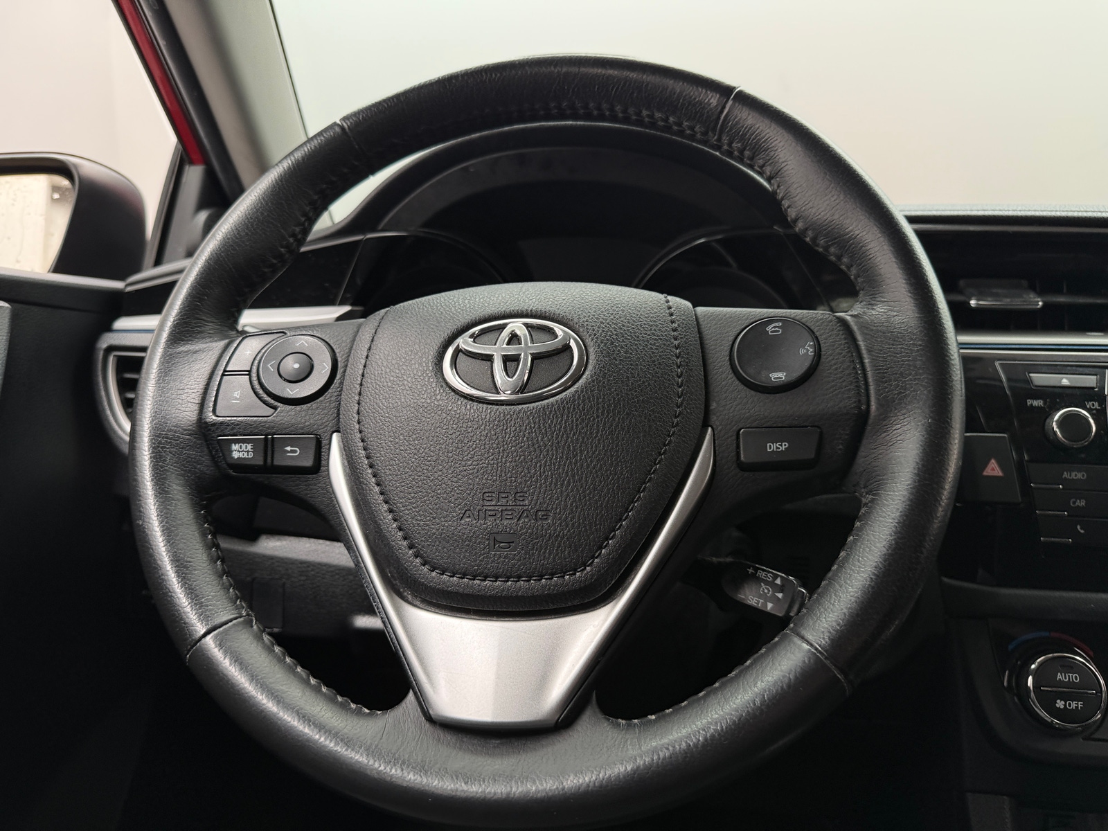 Thumbnail: 2015 Toyota Corolla - 5
