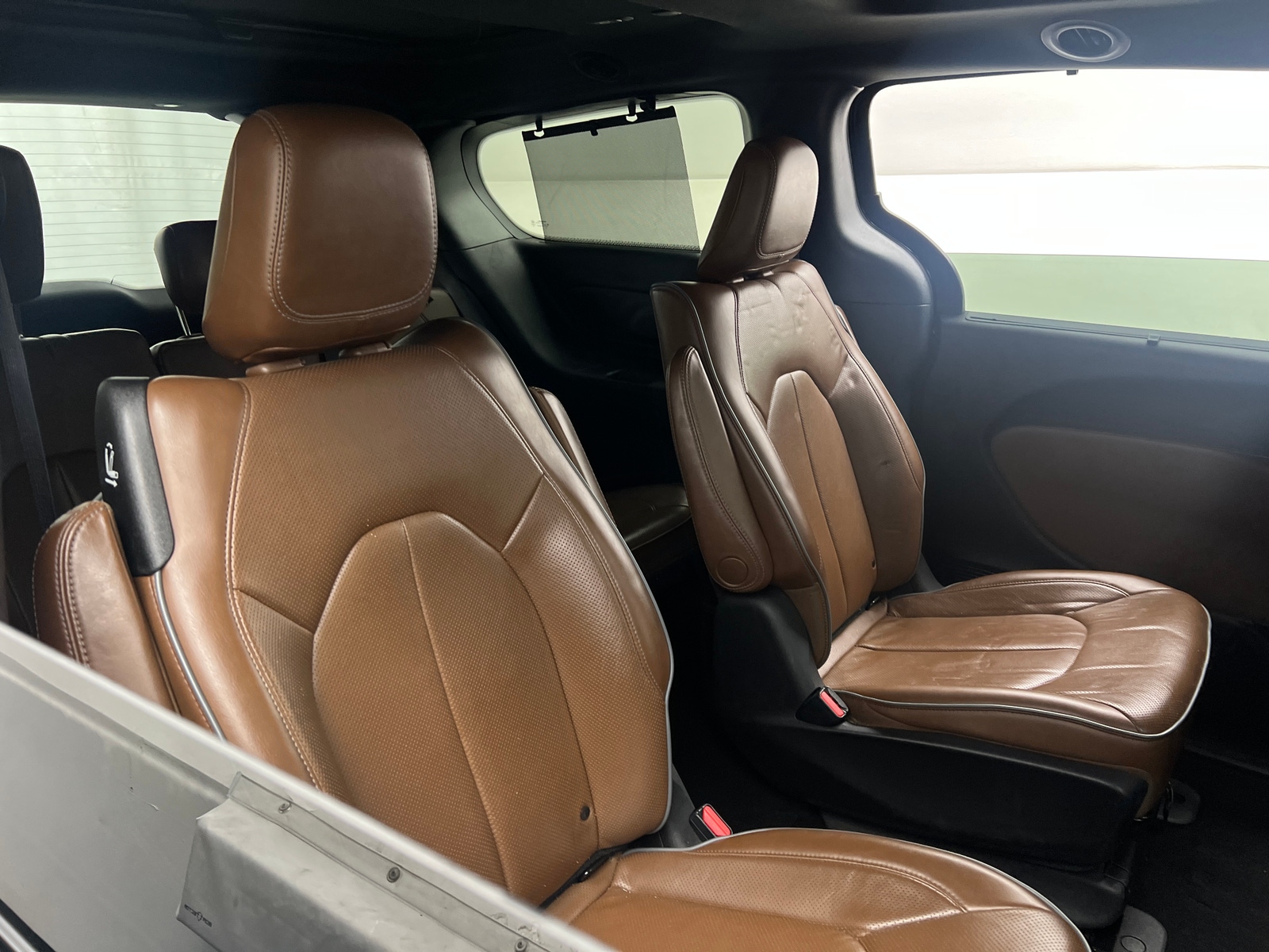 Thumbnail: 2021 Chrysler Pacifica - 5