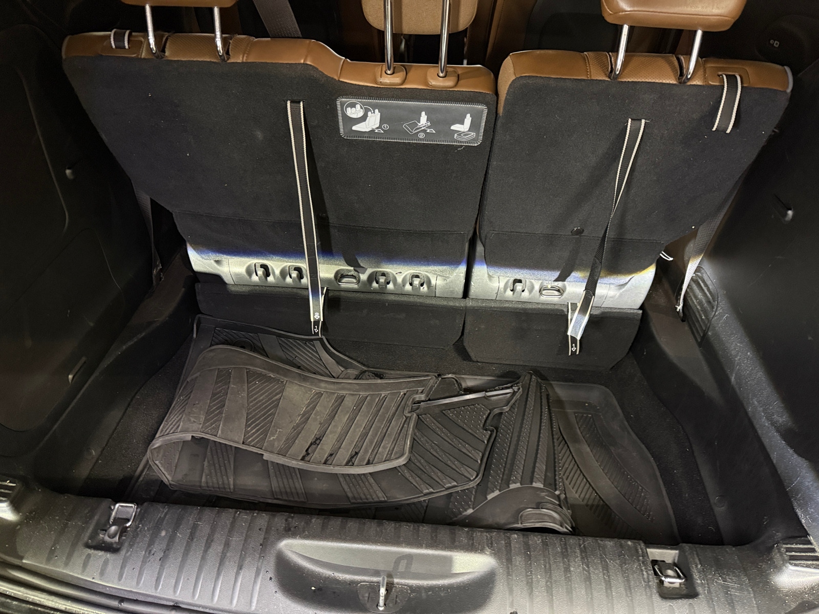 Thumbnail: 2021 Chrysler Pacifica - 6