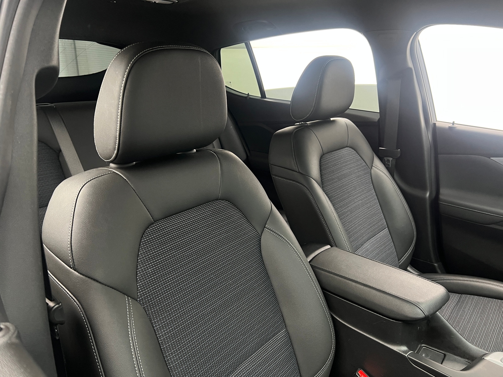 Thumbnail: 2024 Buick Envista - 2