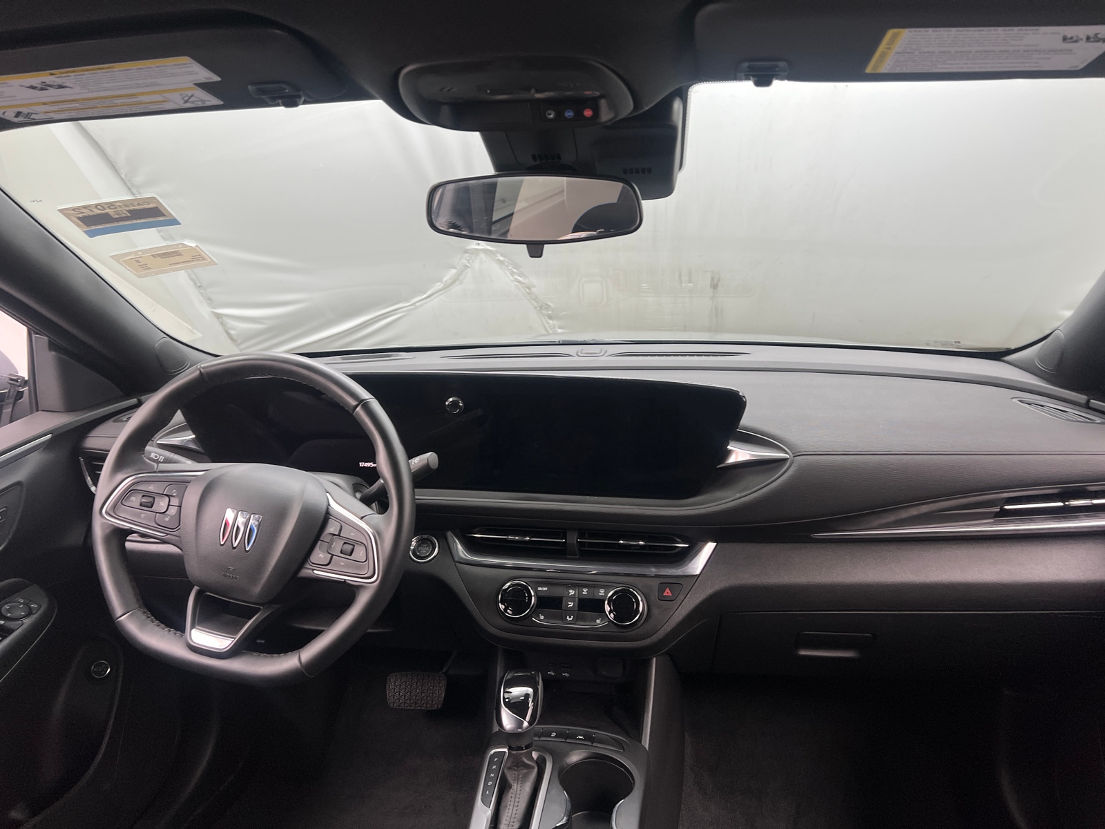 Thumbnail: 2024 Buick Envista - 3