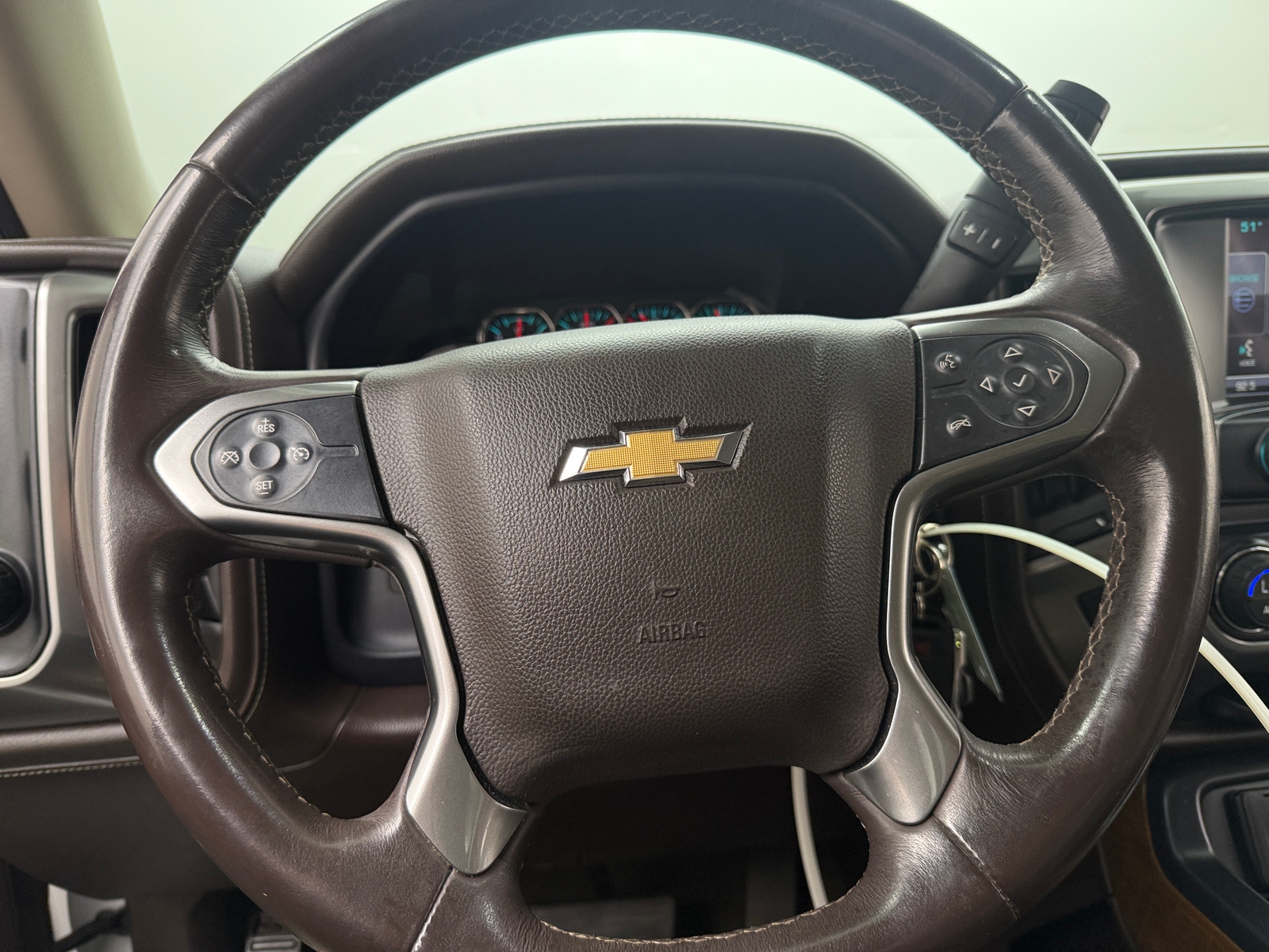 Thumbnail: 2015 Chevrolet Silverado 1500 - 4