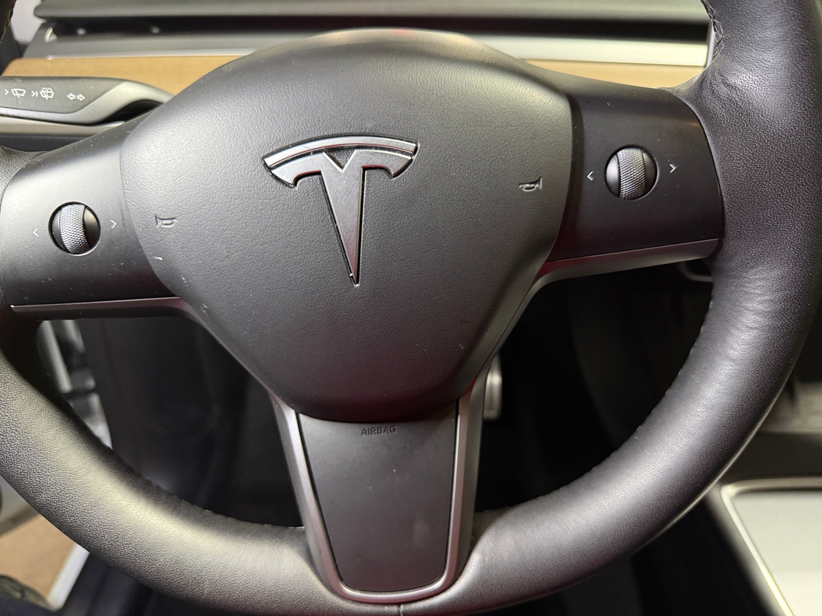 Thumbnail: 2022 Tesla Model Y - 4