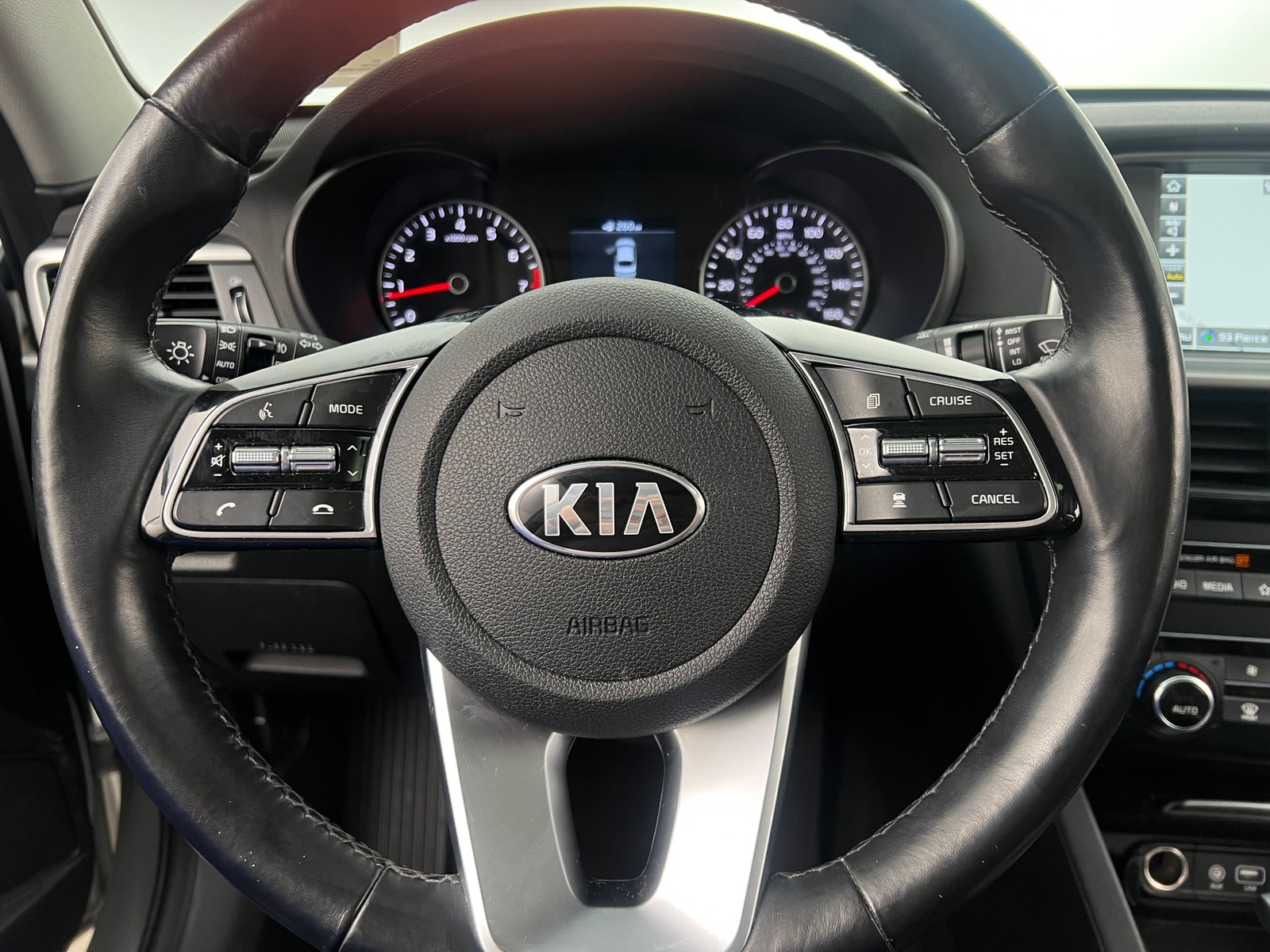 Thumbnail: 2019 Kia Optima - 4