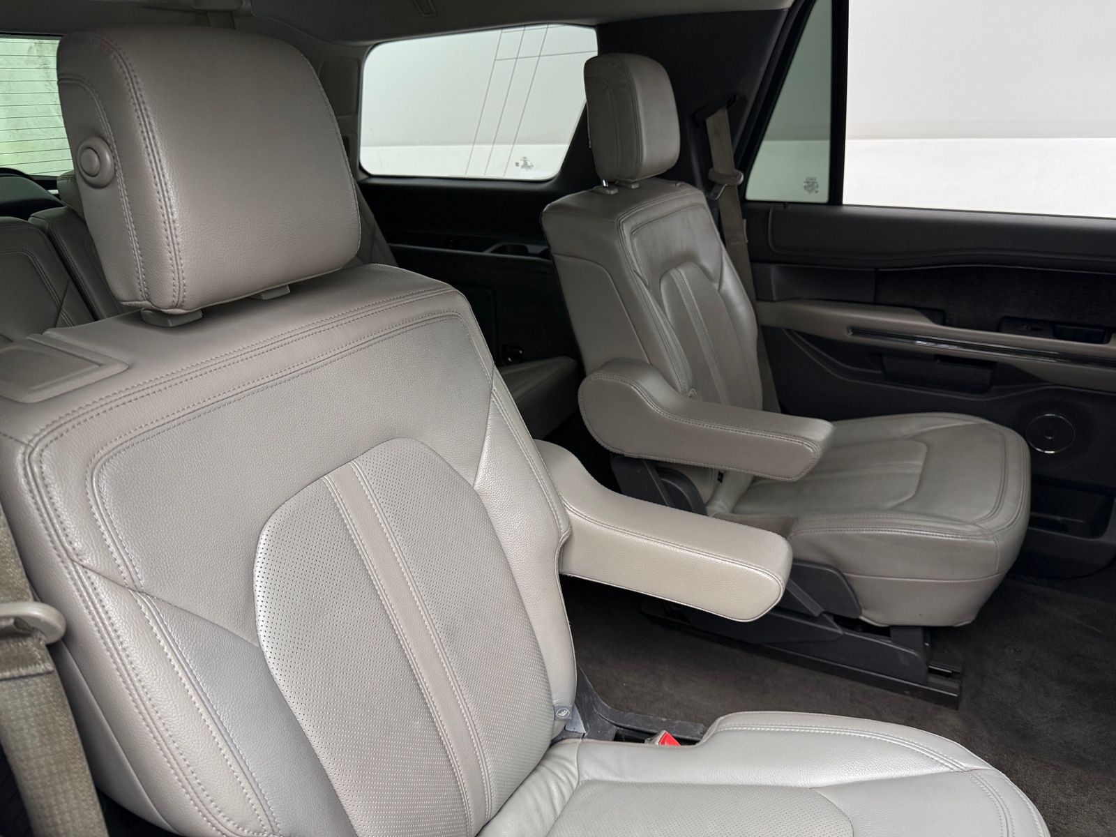 Thumbnail: 2018 Ford Expedition - 5