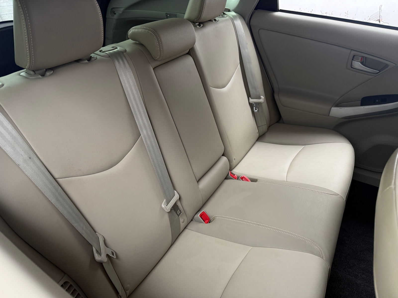 Thumbnail: 2013 Toyota Prius - 6