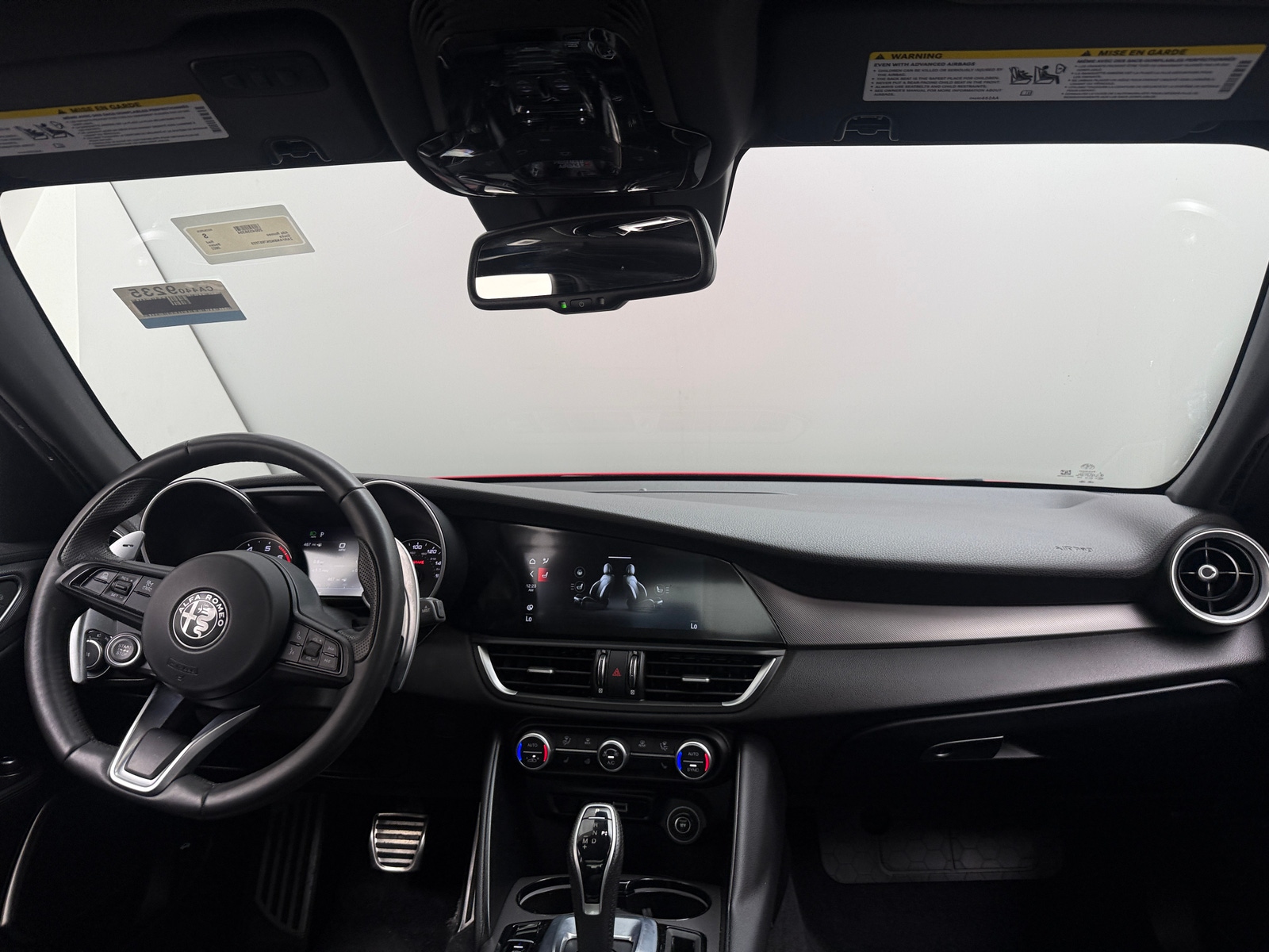 Thumbnail: 2022 Alfa Romeo Giulia - 2