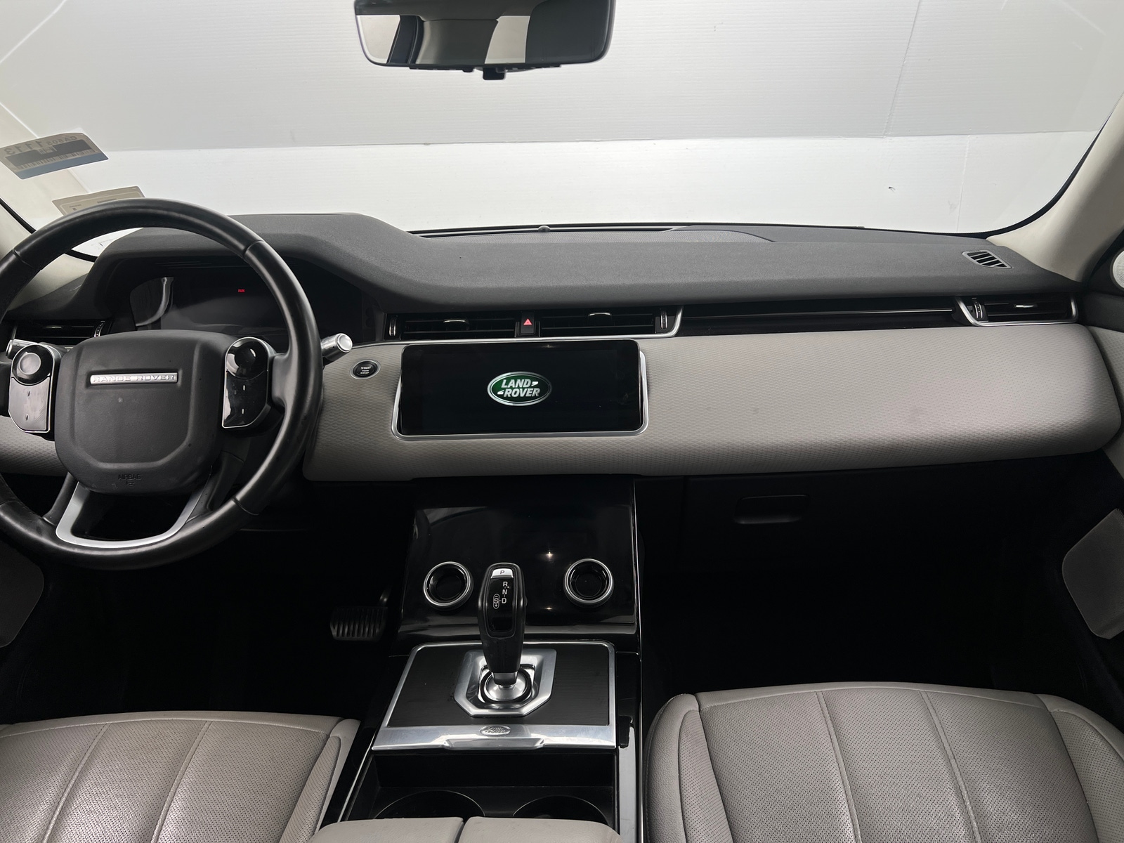 Thumbnail: 2020 Land Rover Range Rover Evoque - 2