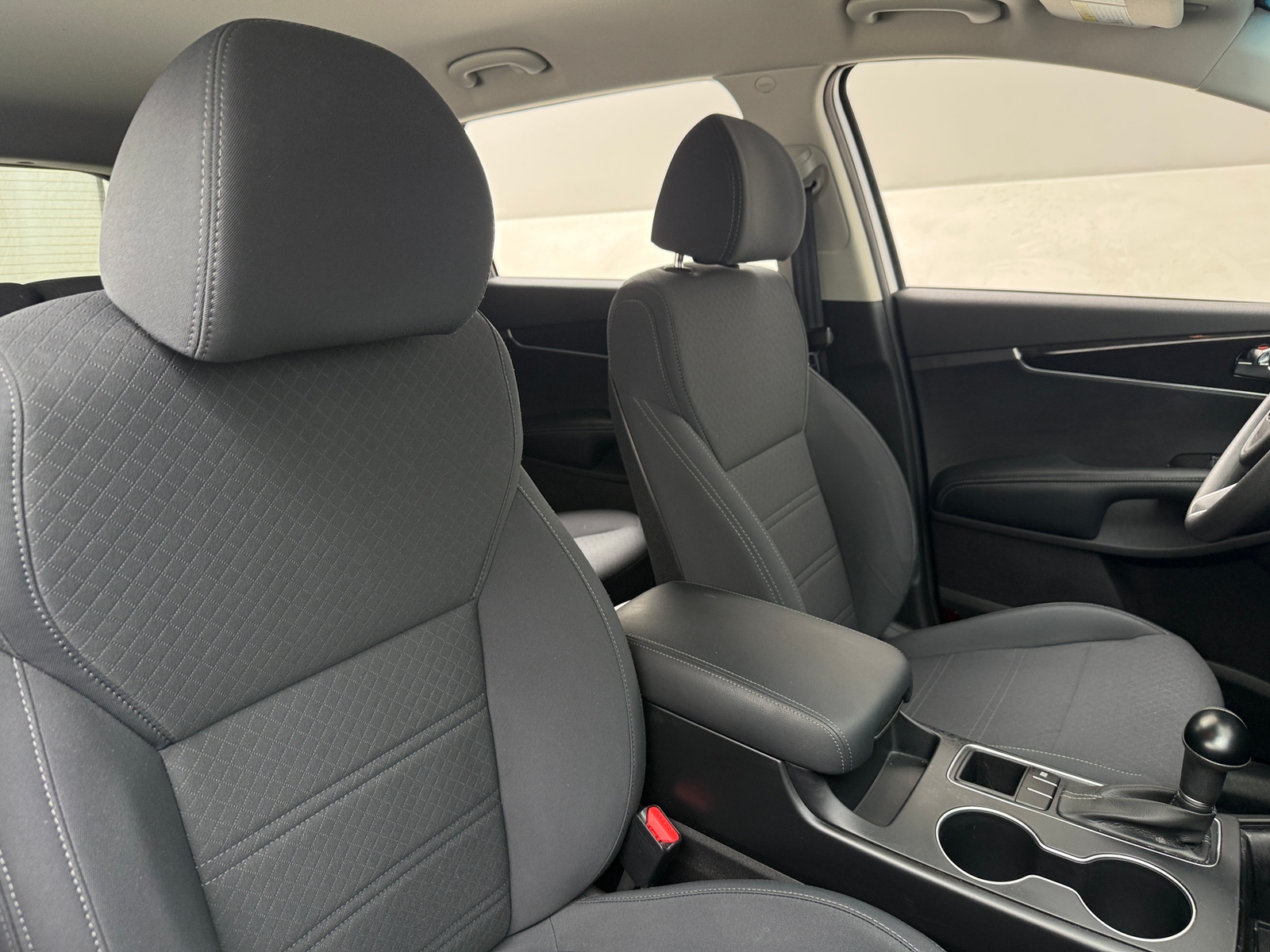 Thumbnail: 2018 Kia Sorento - 2