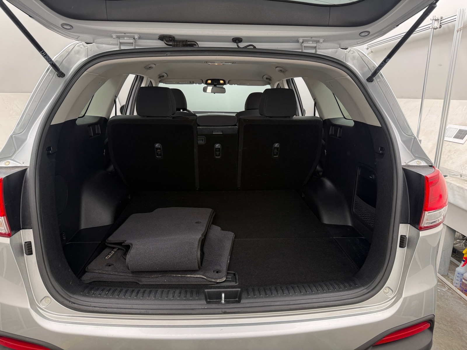 Thumbnail: 2018 Kia Sorento - 7