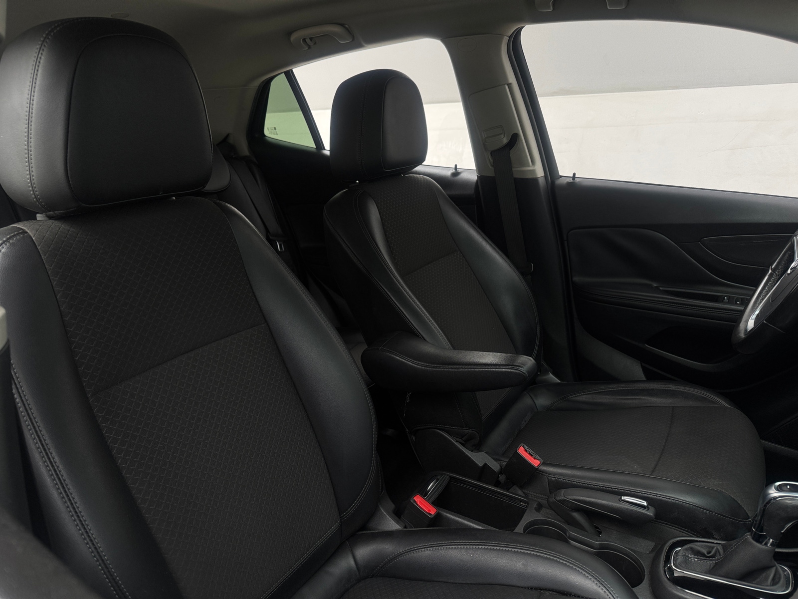 Thumbnail: 2019 Buick Encore - 2