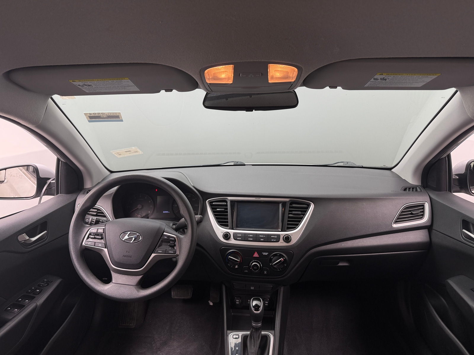 Thumbnail: 2022 Hyundai Accent - 3