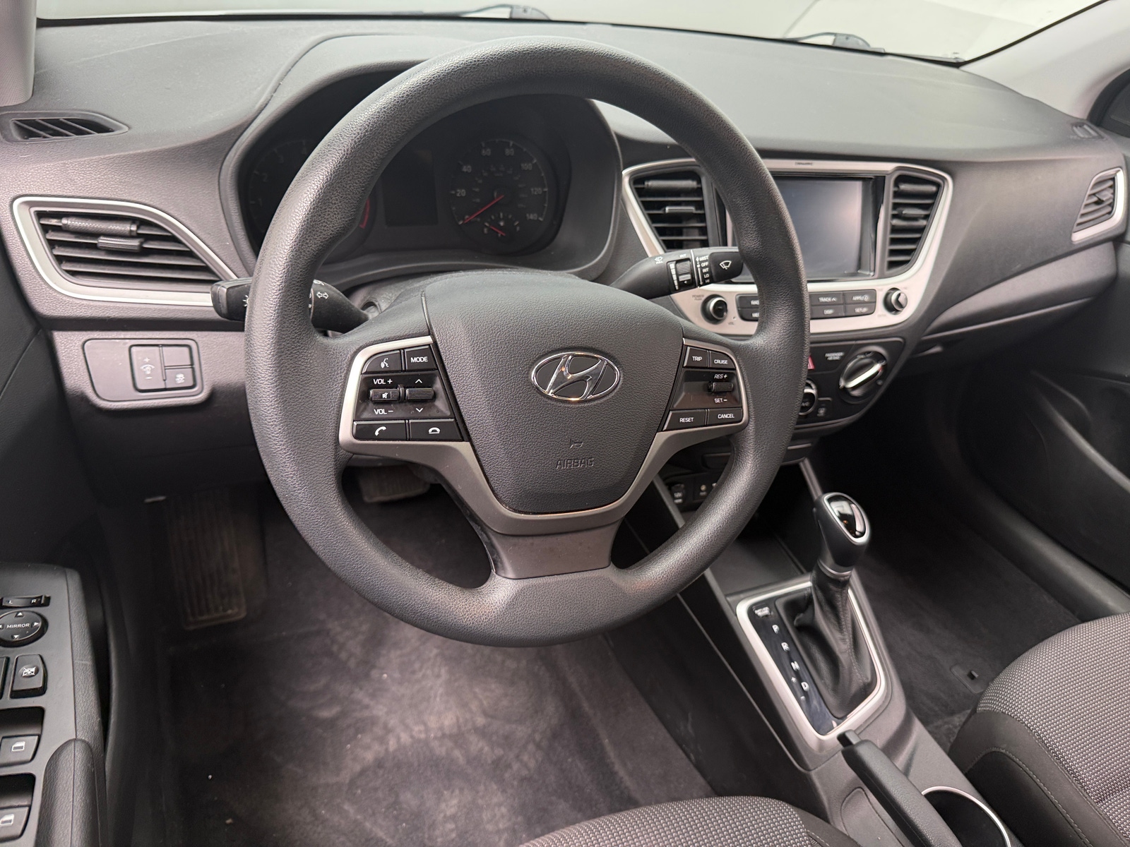 Thumbnail: 2022 Hyundai Accent - 5