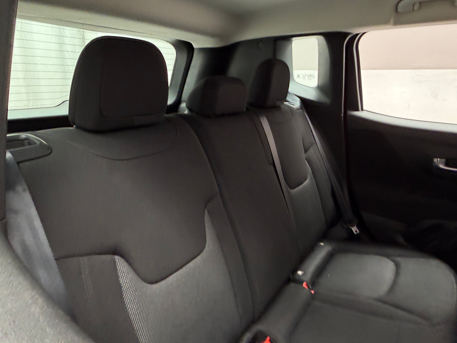 Thumbnail: 2020 Jeep Renegade - 6