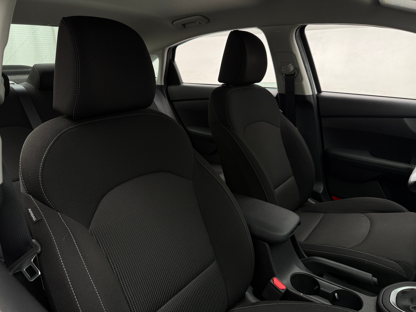 Thumbnail: 2021 Kia Forte - 2