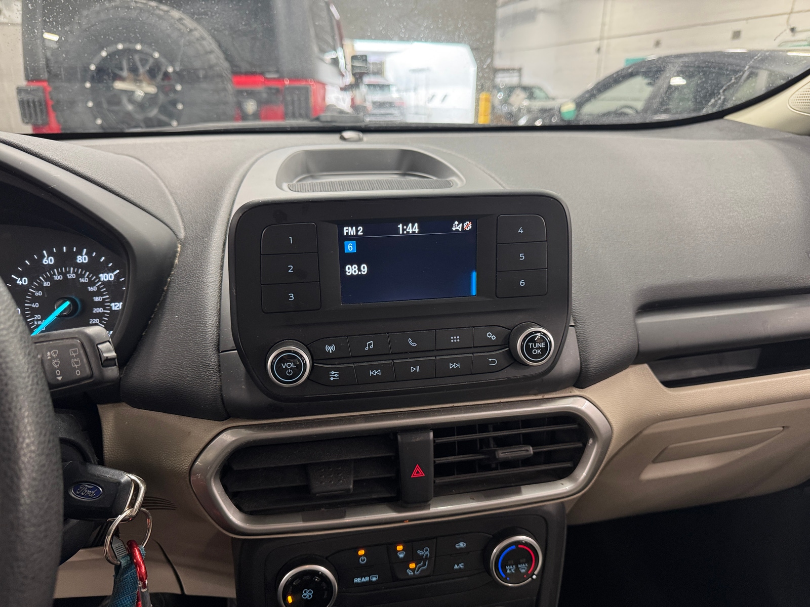 Thumbnail: 2021 Ford EcoSport - 4