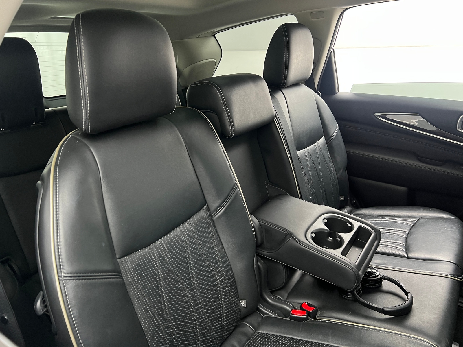 Thumbnail: 2017 INFINITI QX60 - 5