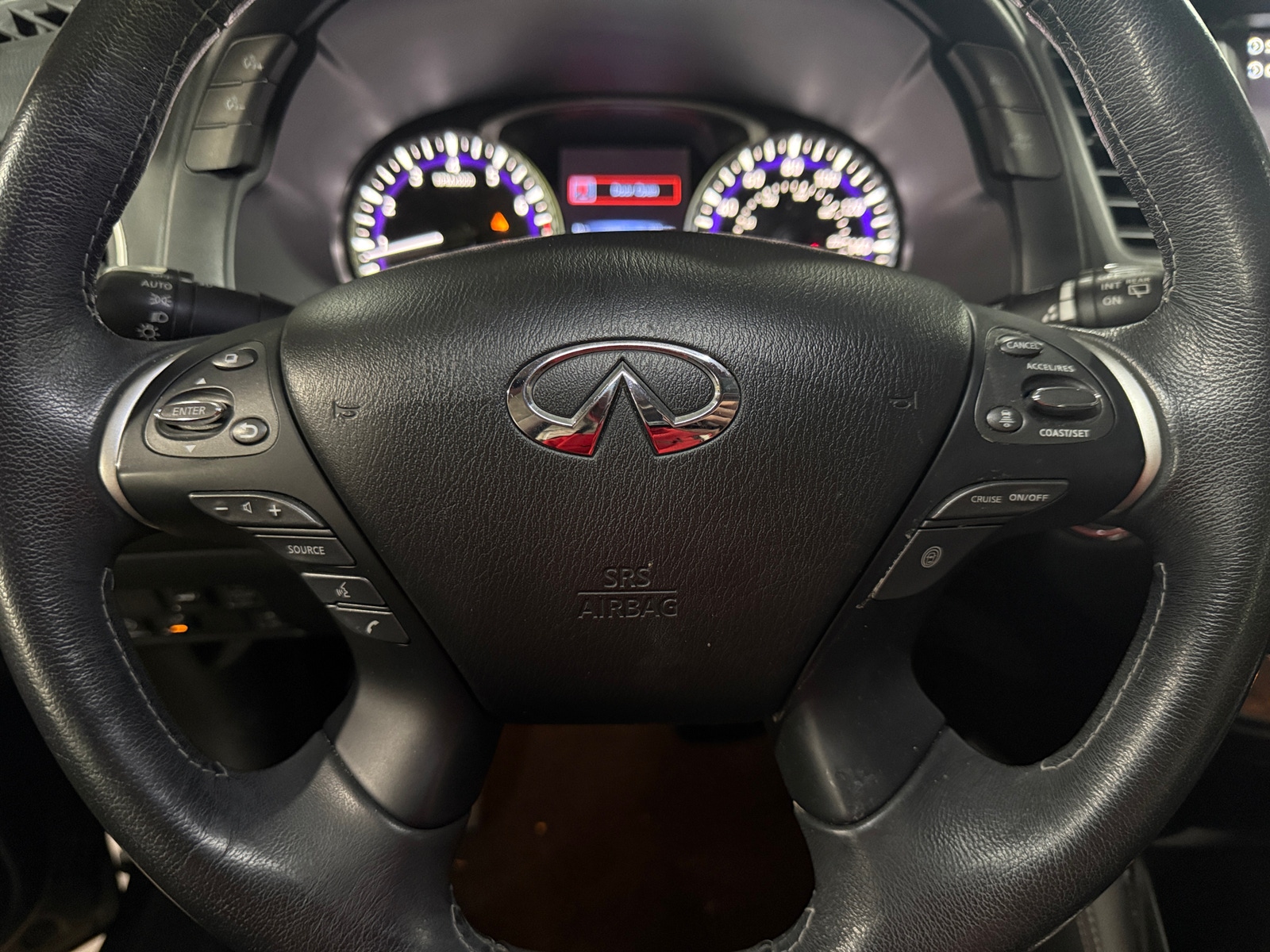 Thumbnail: 2017 INFINITI QX60 - 4