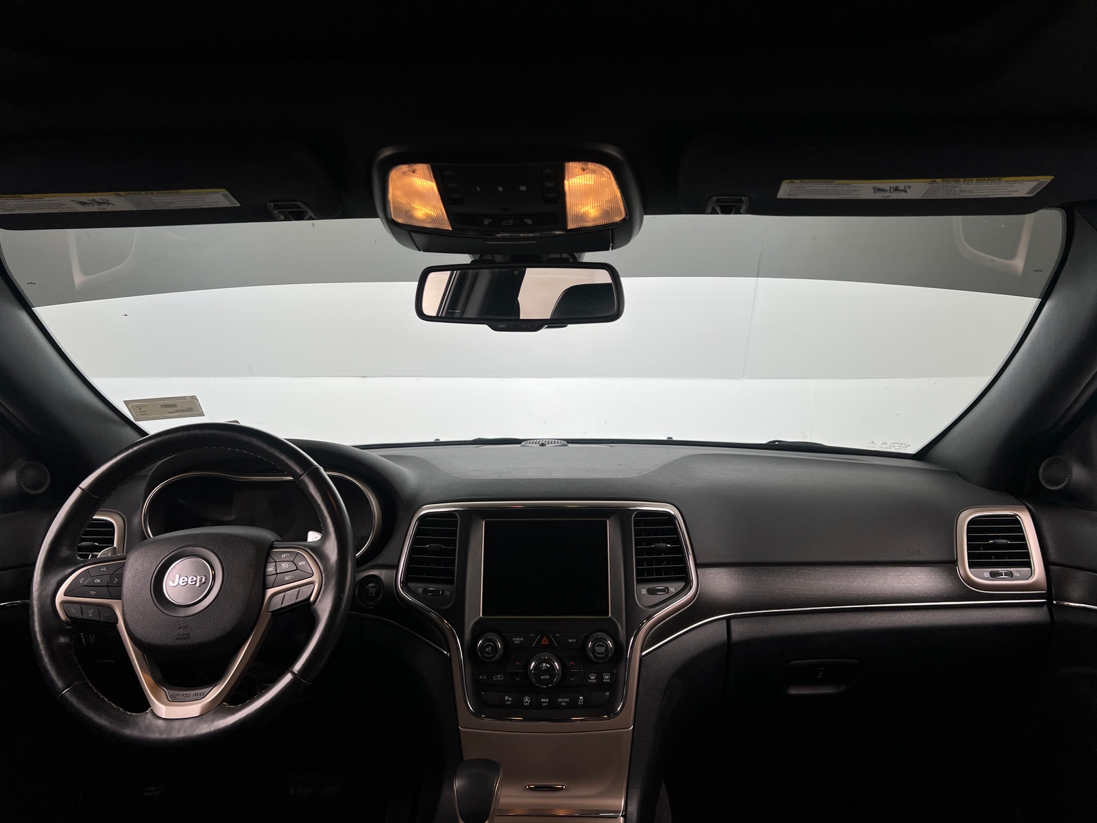 Thumbnail: 2016 Jeep Grand Cherokee - 2